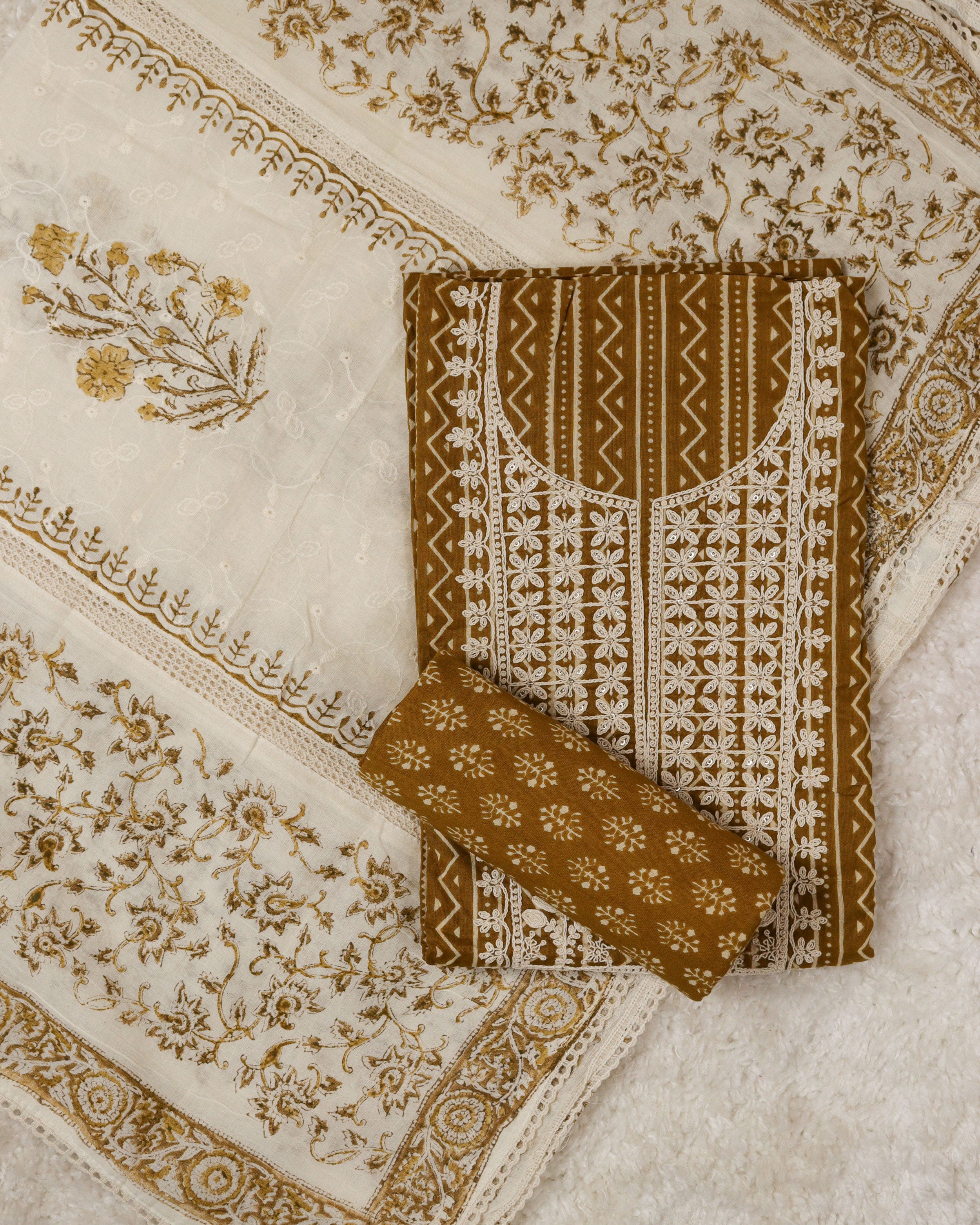 Load image into Gallery viewer, Pure Cotton Unstitched Suit-0564