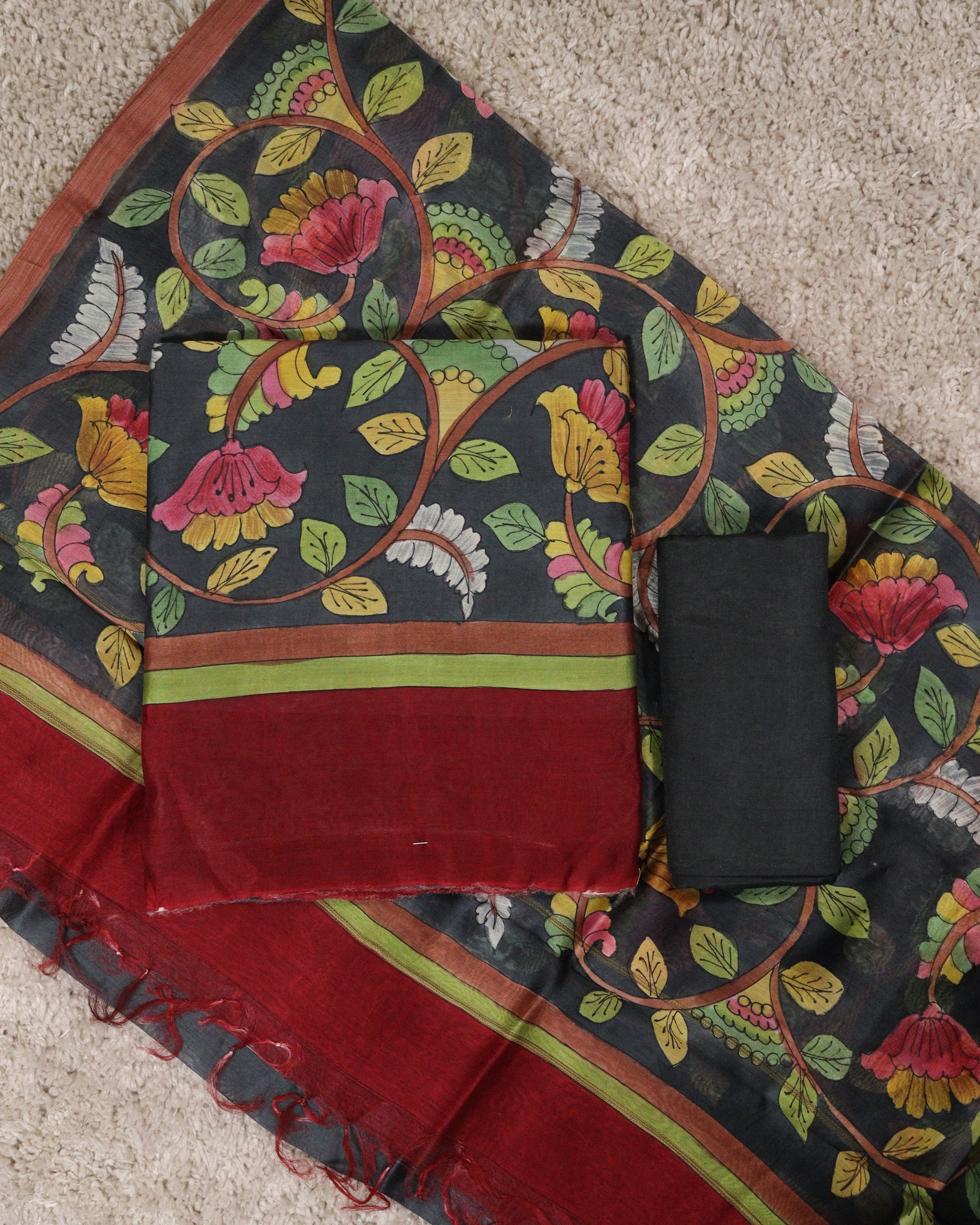 Load image into Gallery viewer, Maheshwari Silk Unstitched Suit-4803