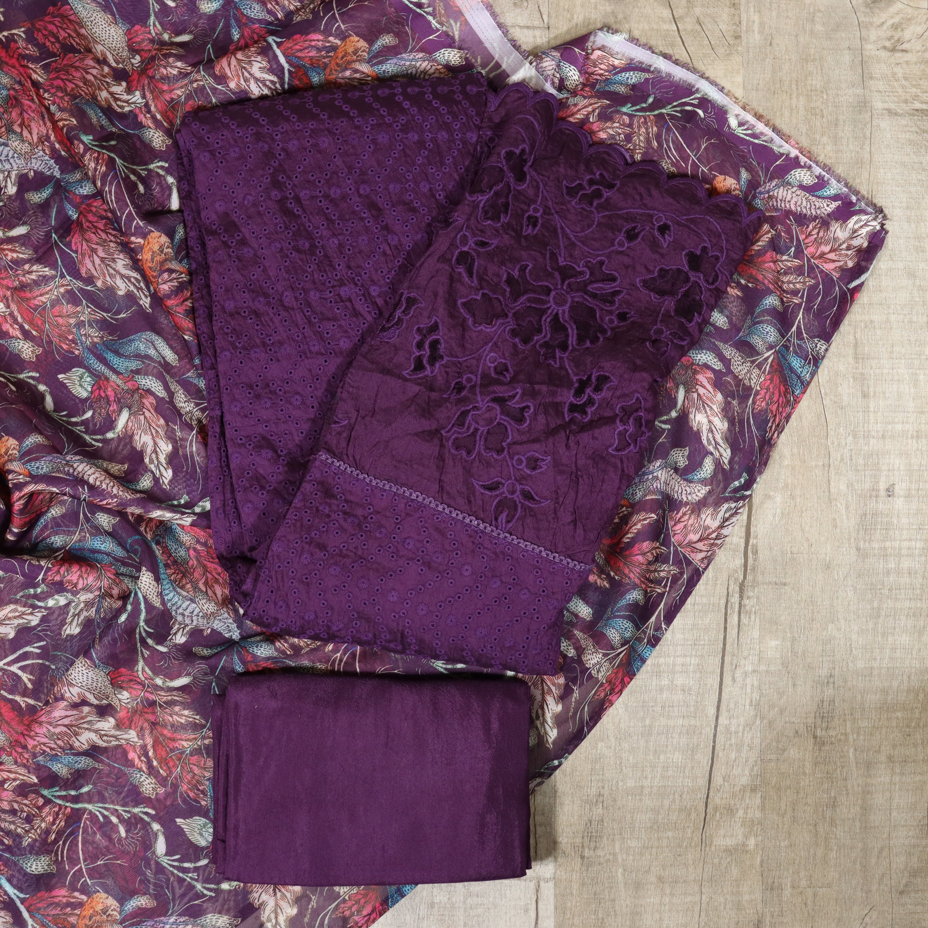 Load image into Gallery viewer, Silk Cotton Hakoba Unstitched Suit -4057