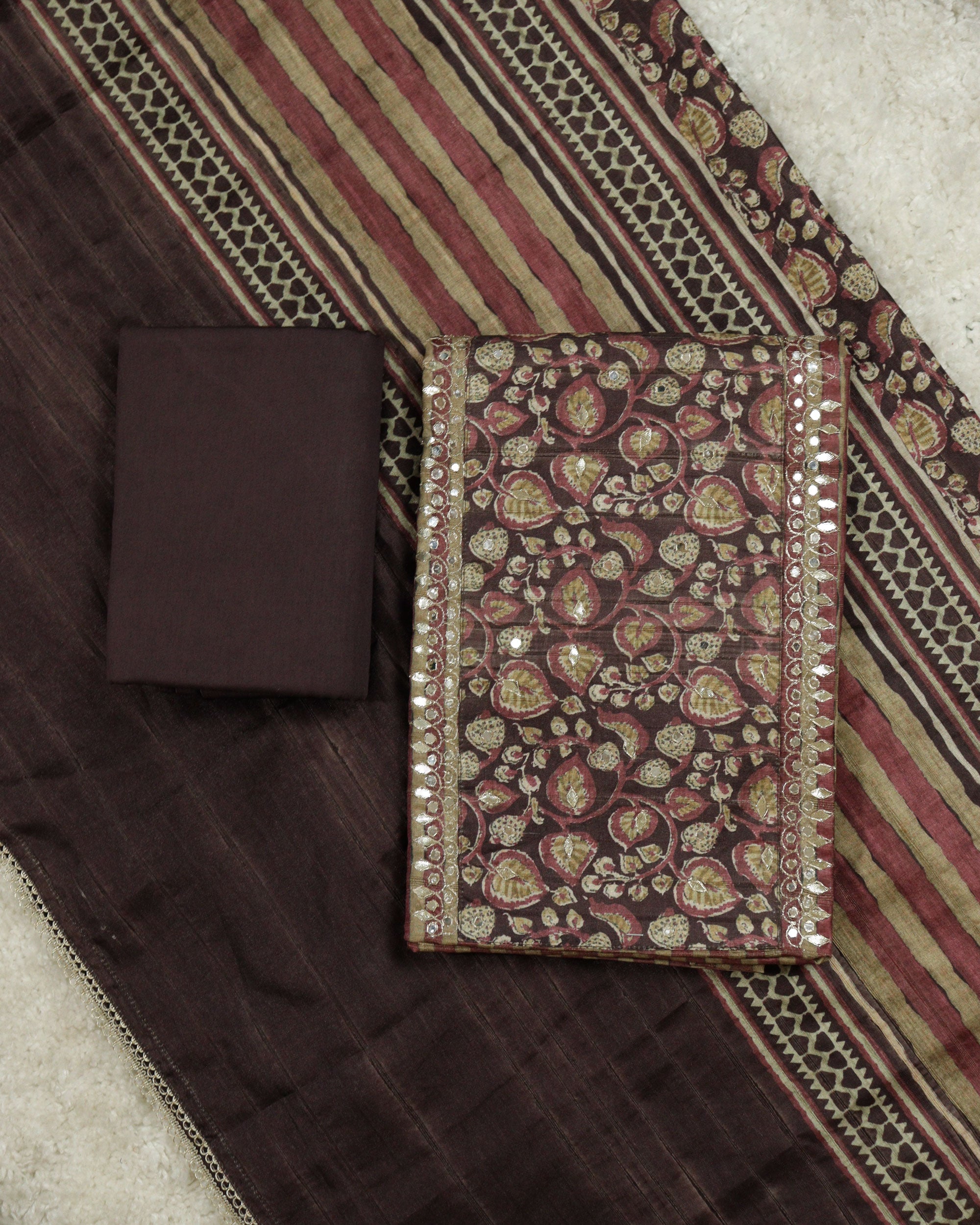 Load image into Gallery viewer, Semi Tussar Silk Unstitched Suit-0721