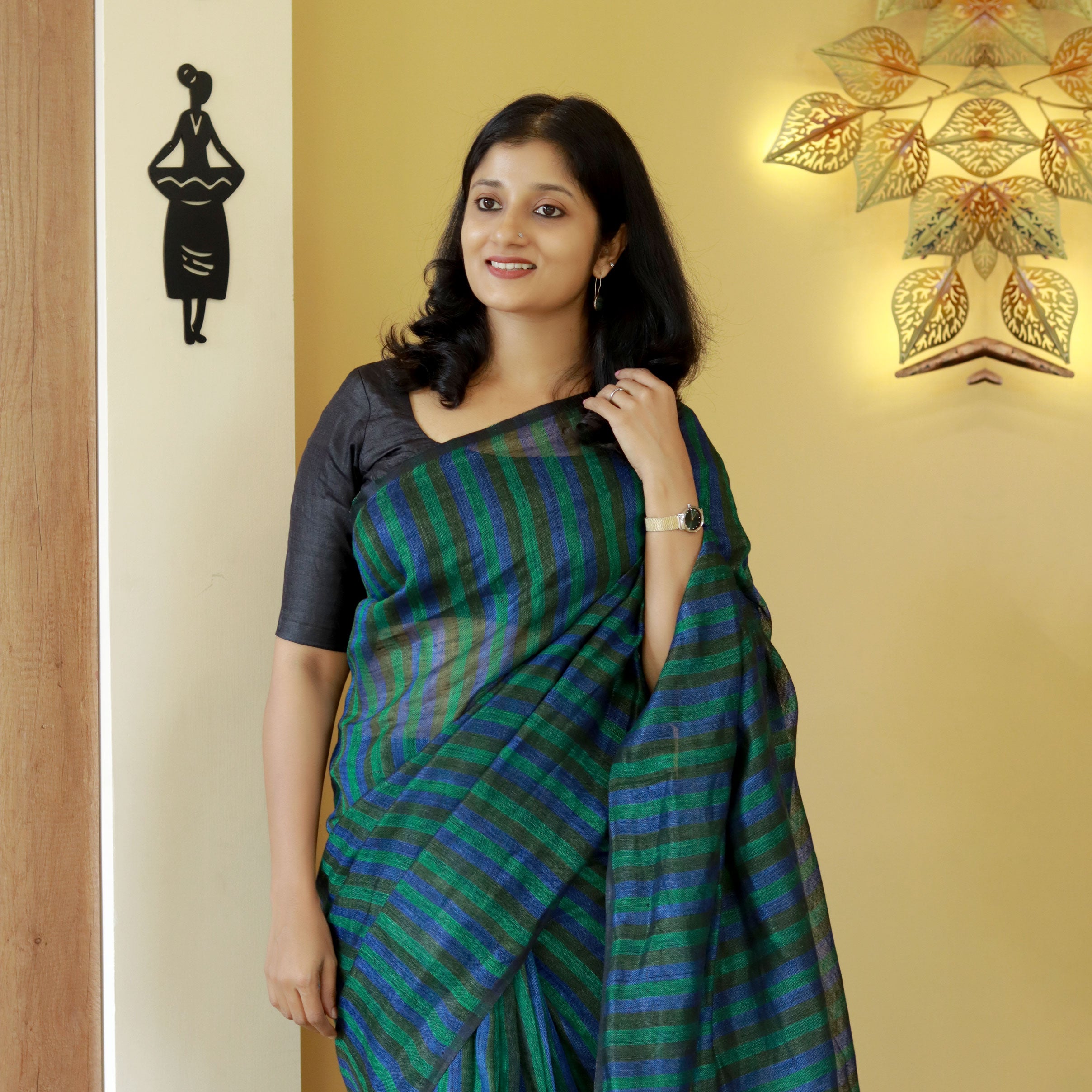 Load image into Gallery viewer, Pure Linen Saree -4053 ( pre order)