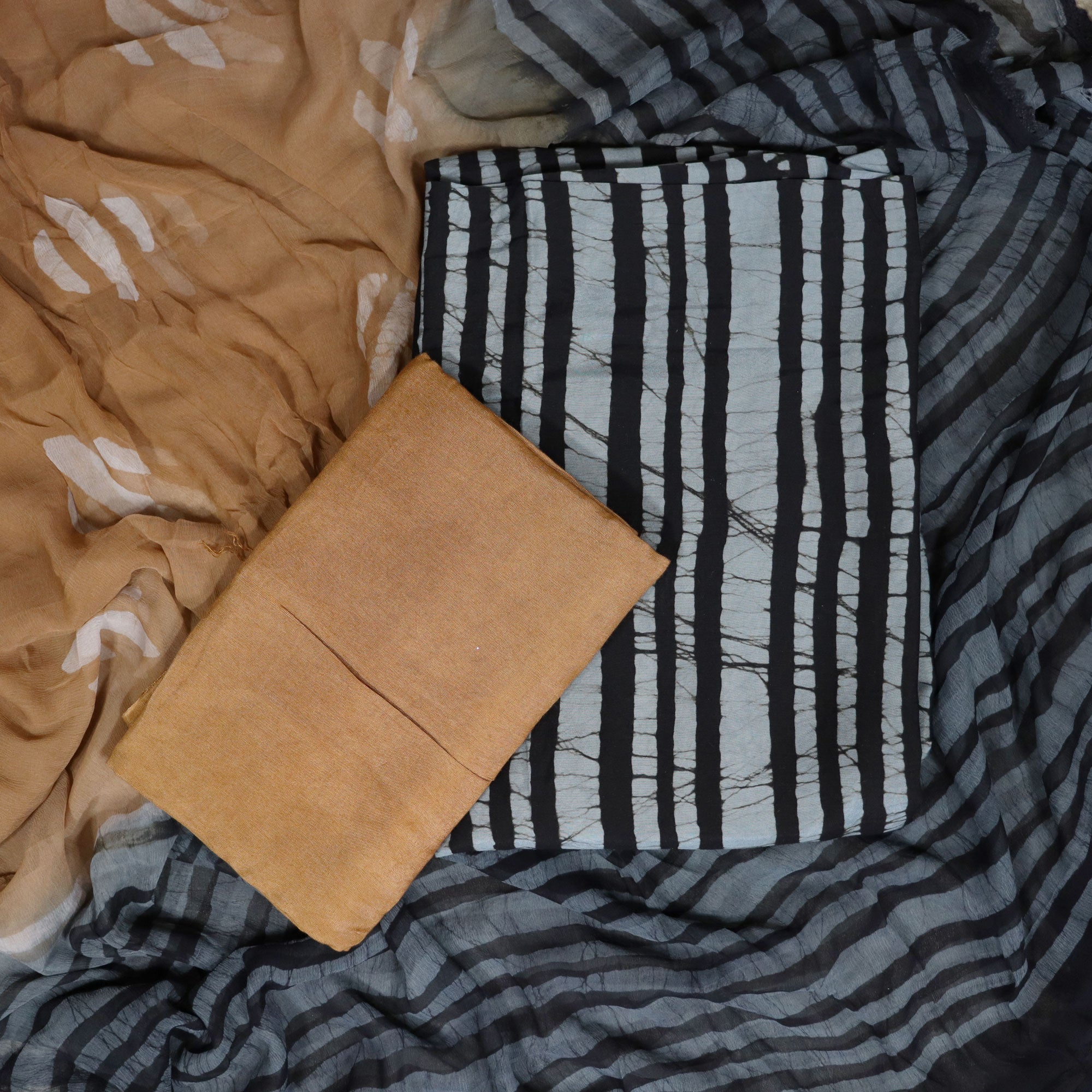 Load image into Gallery viewer, Crape Silk Unstitched Suit-4074