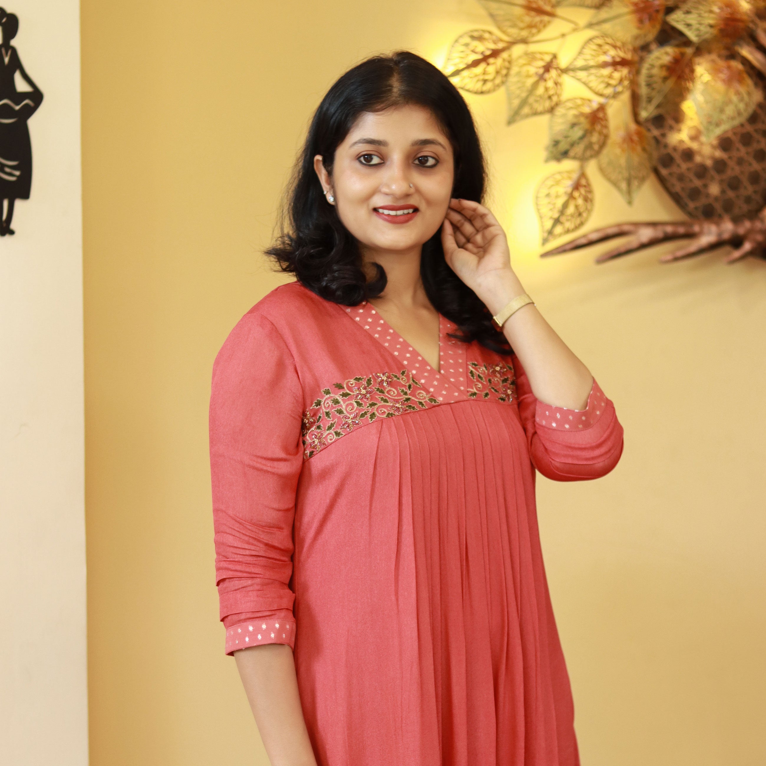 Load image into Gallery viewer, Designer Wear Kurti -4102( Pre order)