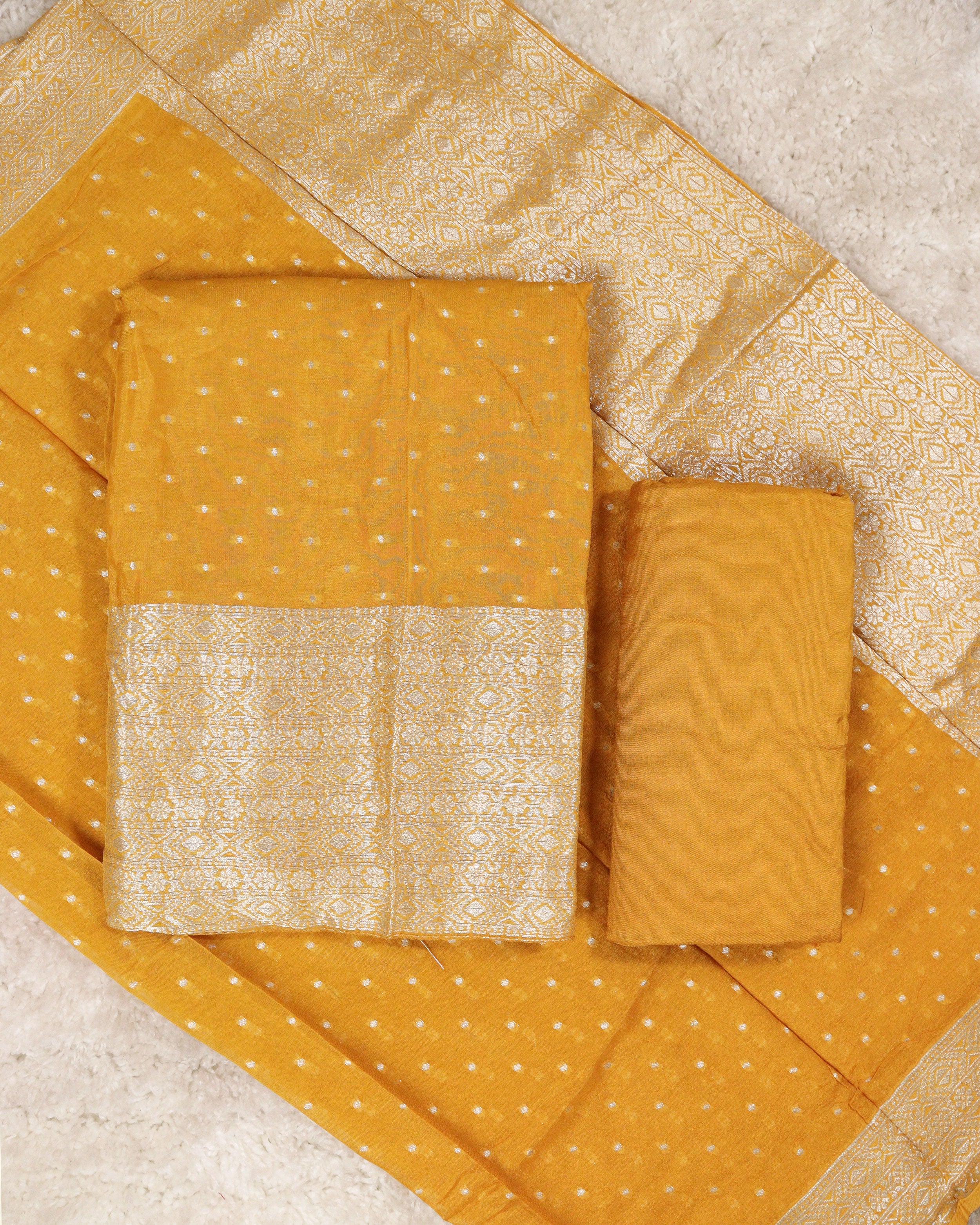 Load image into Gallery viewer, Banarasi Unstitched Suit-0938