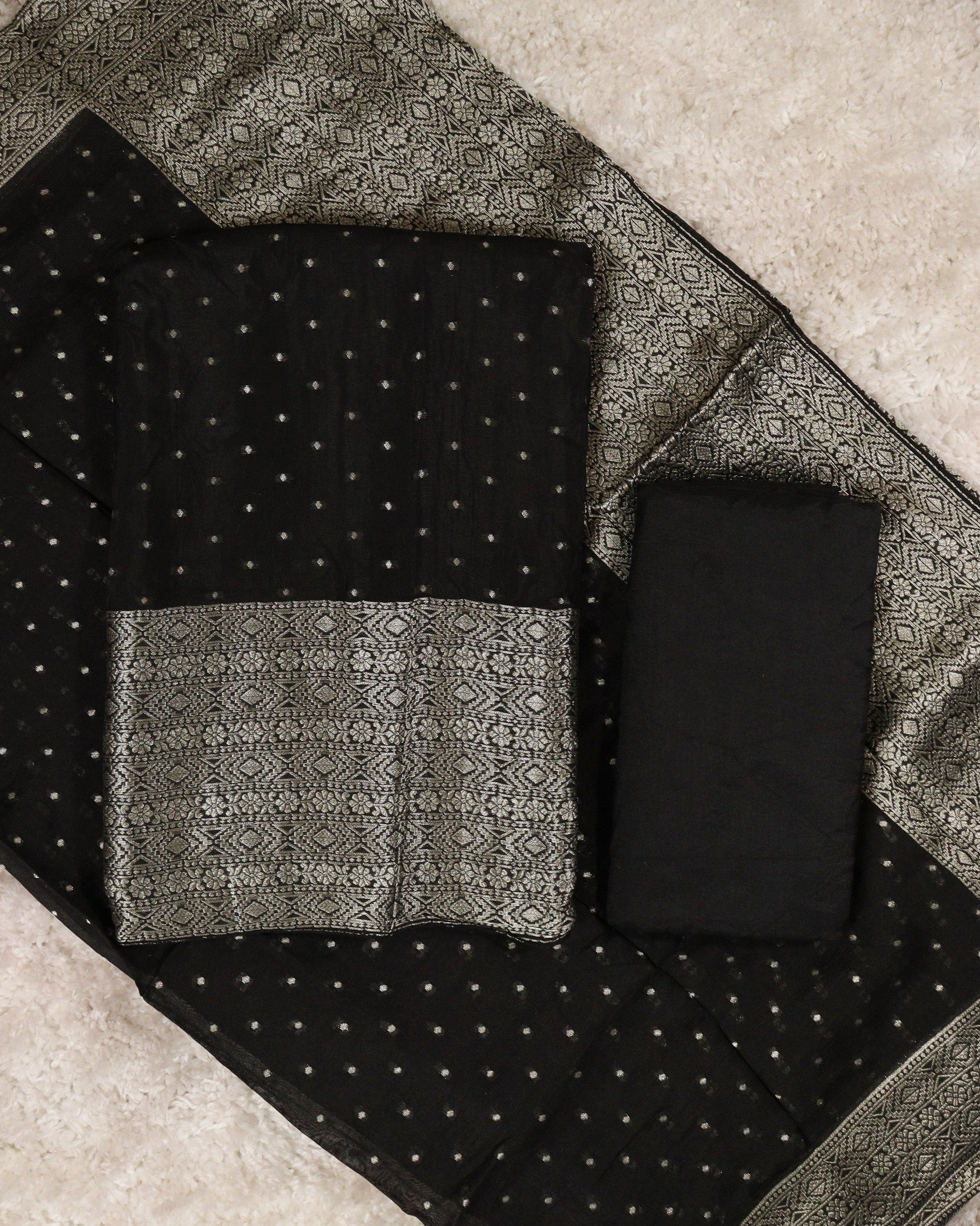 Load image into Gallery viewer, Banarasi Unstitched Suit-0938