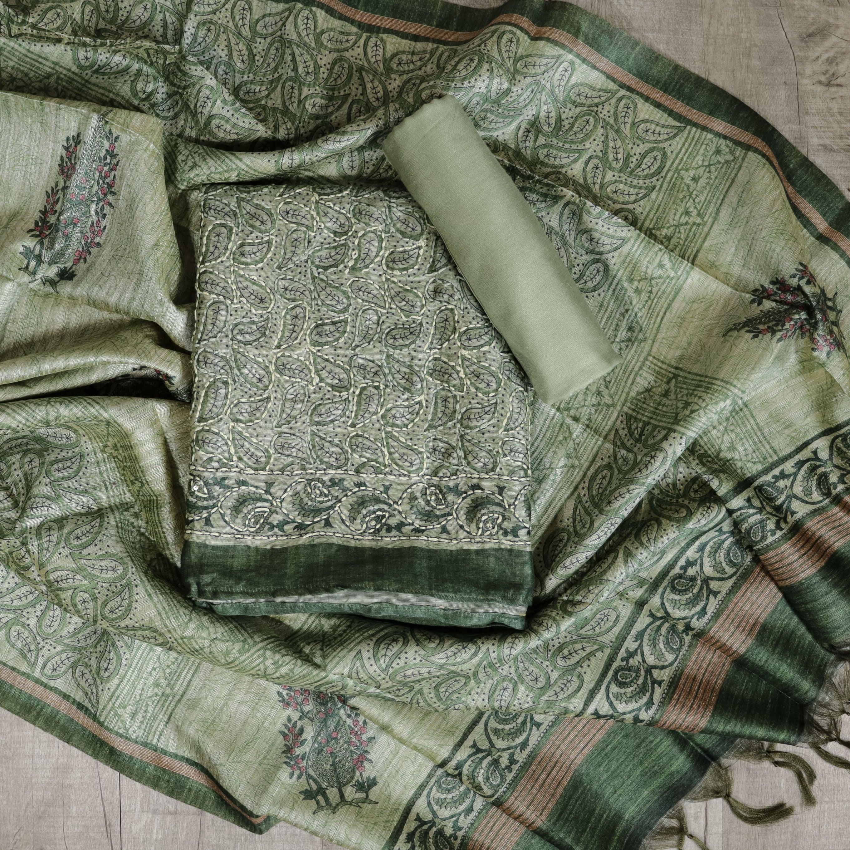 Load image into Gallery viewer, Kanta Stitch Unstitched Suit-2982