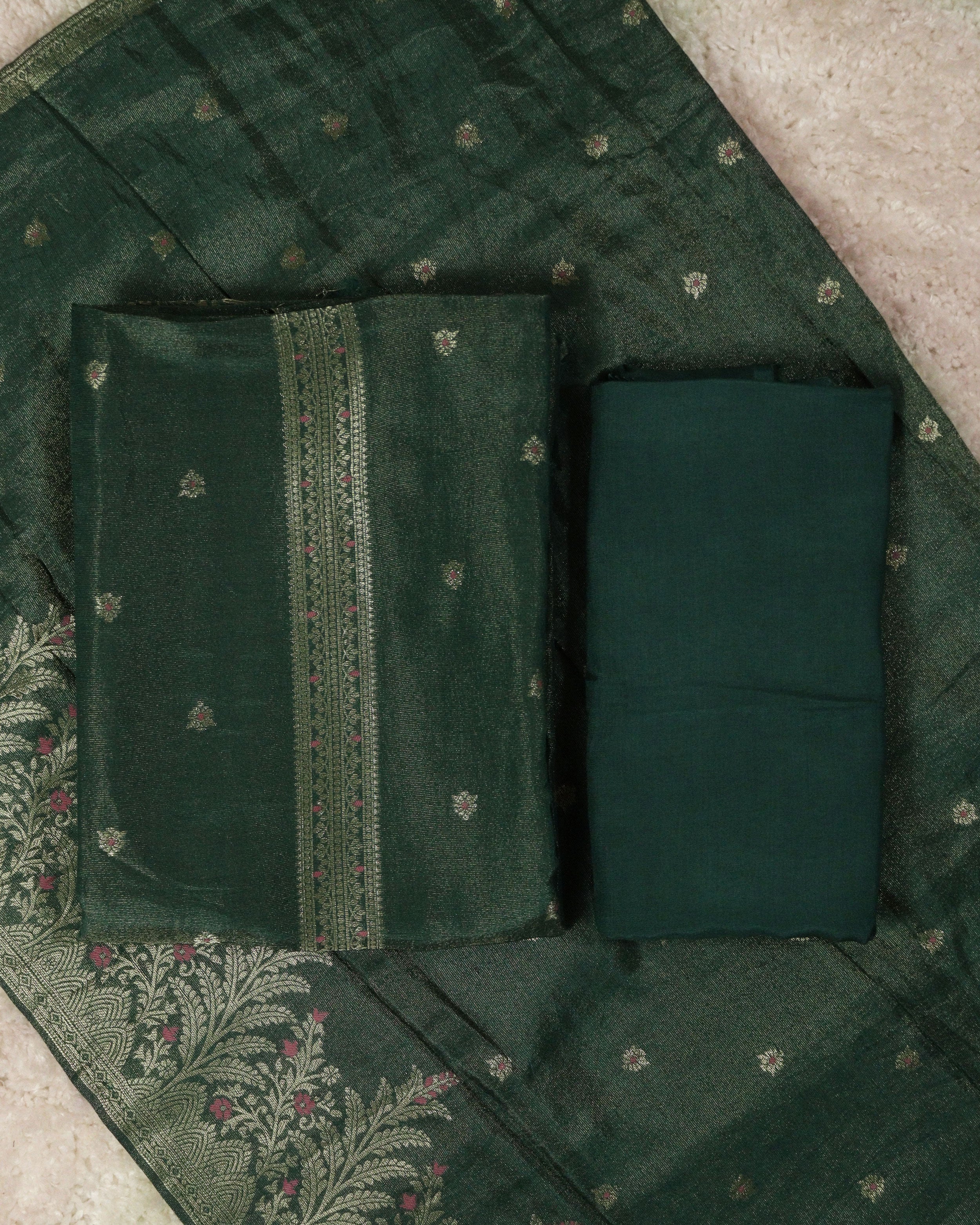 Load image into Gallery viewer, Banarasi Unstitched Suit-1106