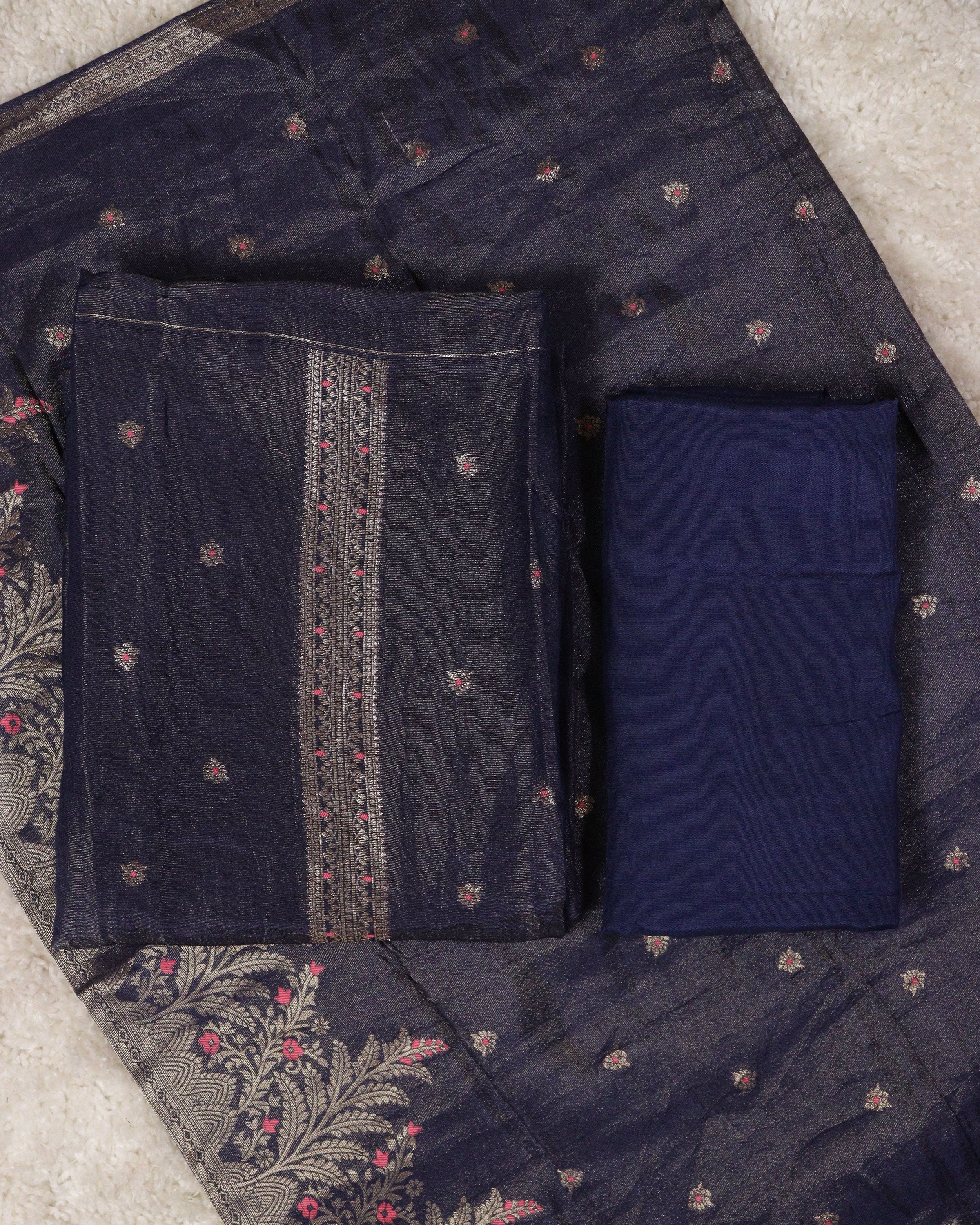 Load image into Gallery viewer, Banarasi Unstitched Suit-1106