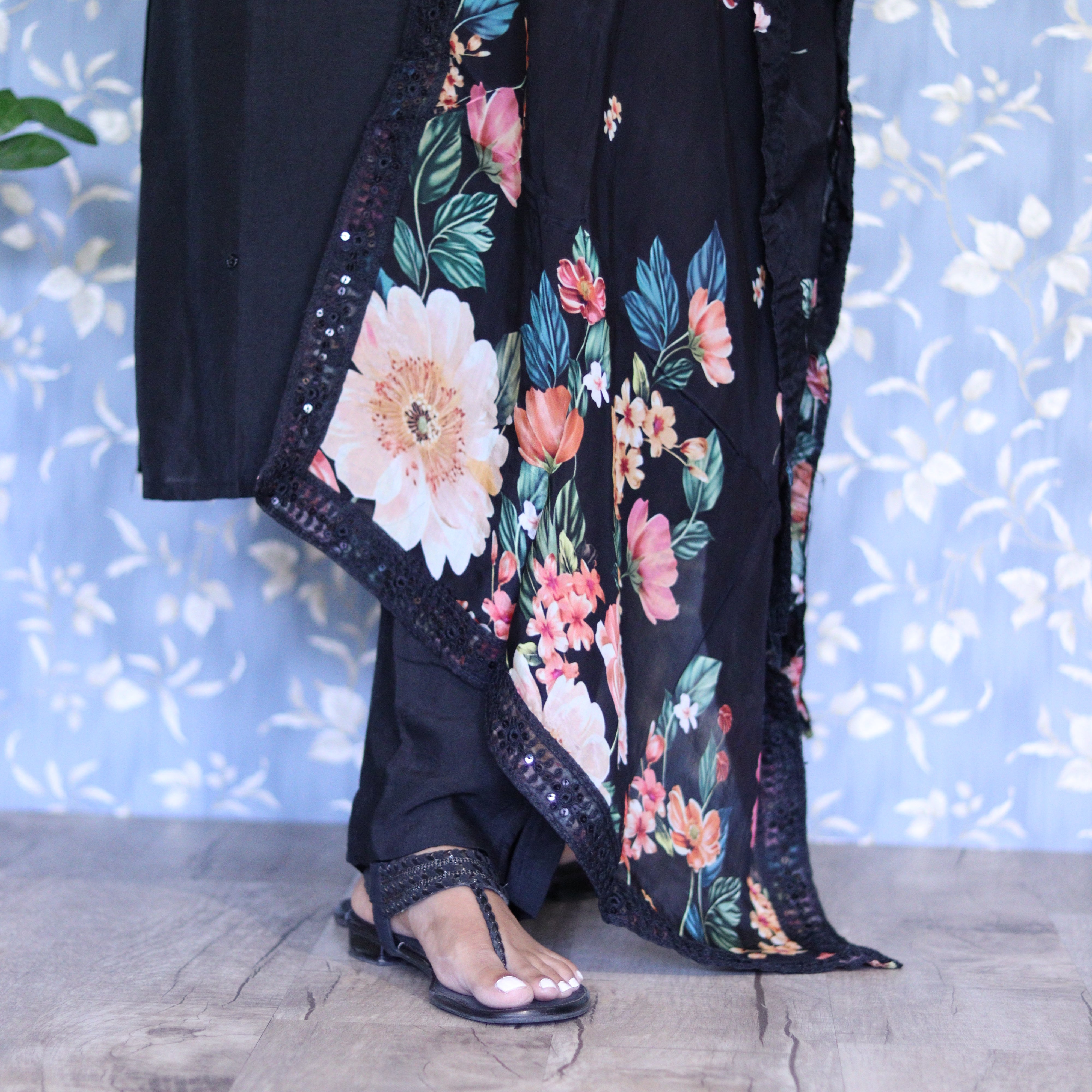 Load image into Gallery viewer, Pure Muslin Silk Kurti Set- 3395