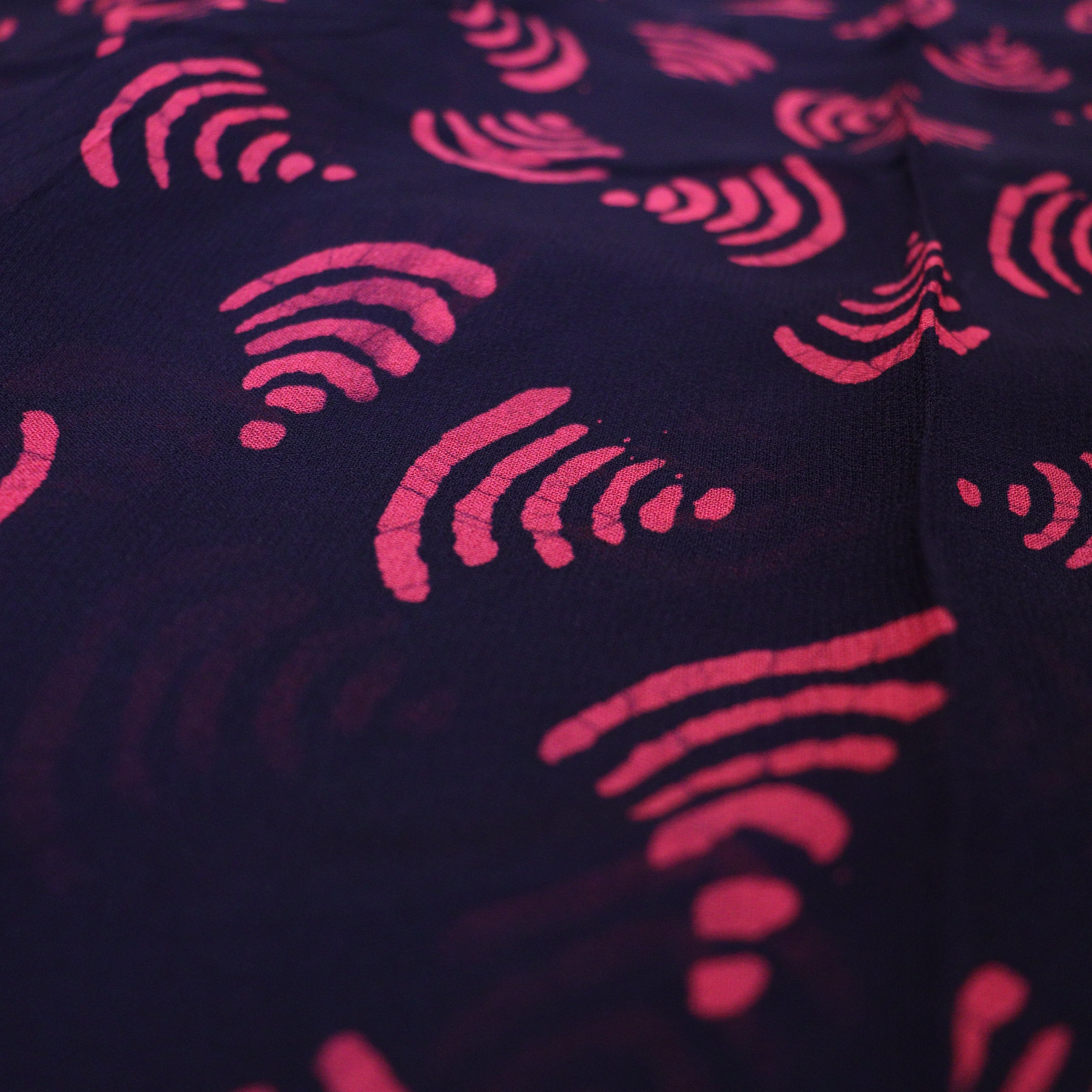 Load image into Gallery viewer, Batik Printed Pure Georgette Fabric - 3335