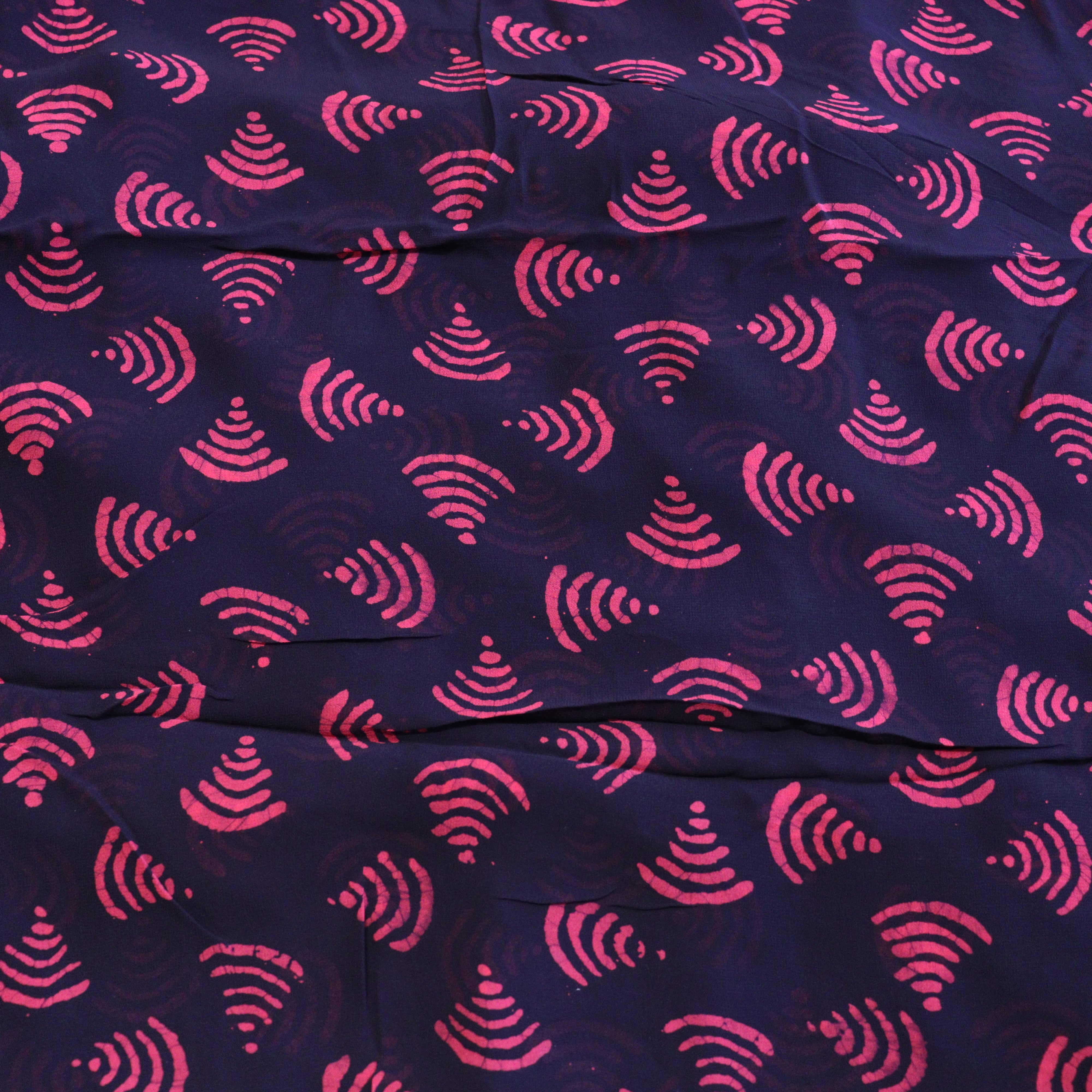 Load image into Gallery viewer, Batik Printed Pure Georgette Fabric - 3335