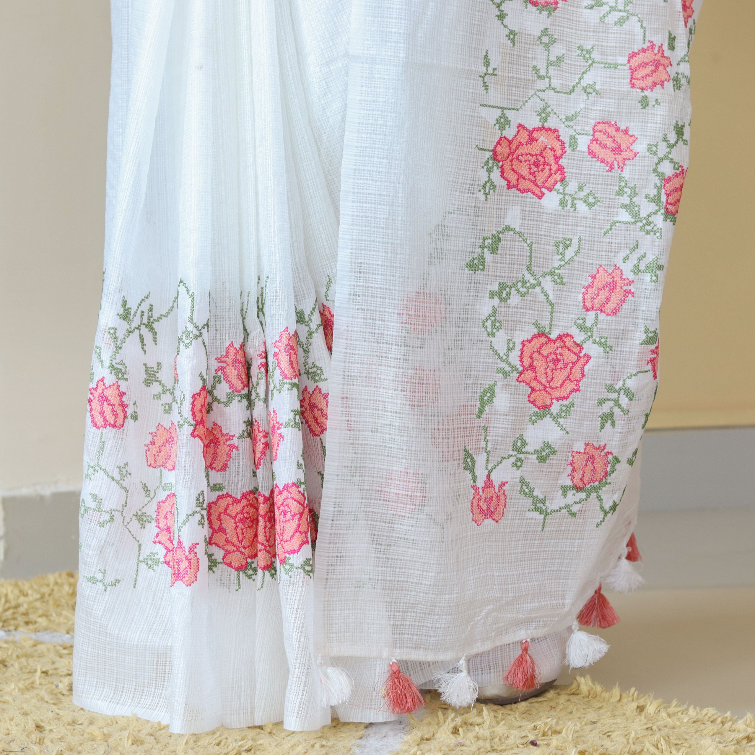 Load image into Gallery viewer, Silky Kotta Saree -4232(PRE ORDER )