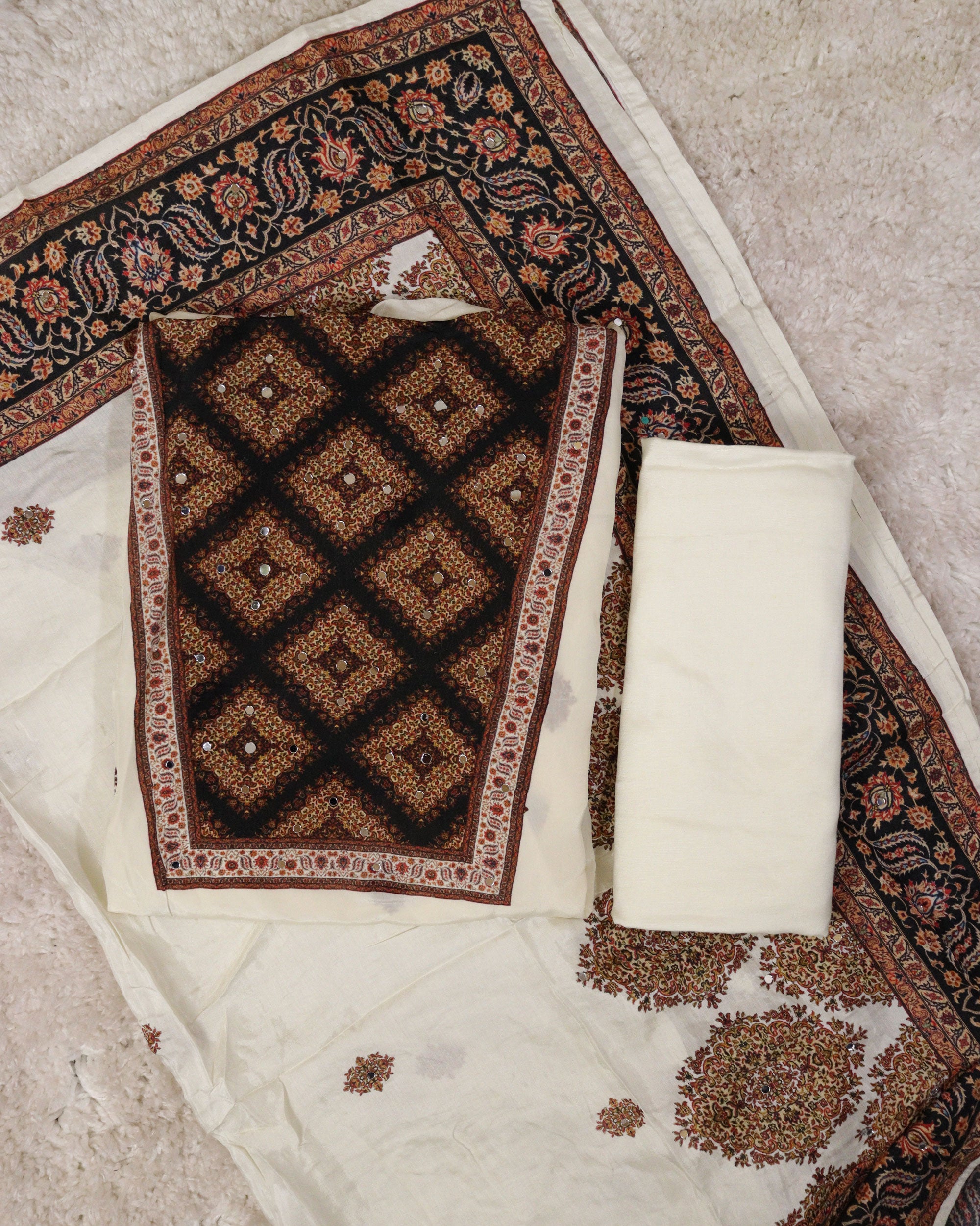 Load image into Gallery viewer, Crape Silk Unstitched Suit-1290