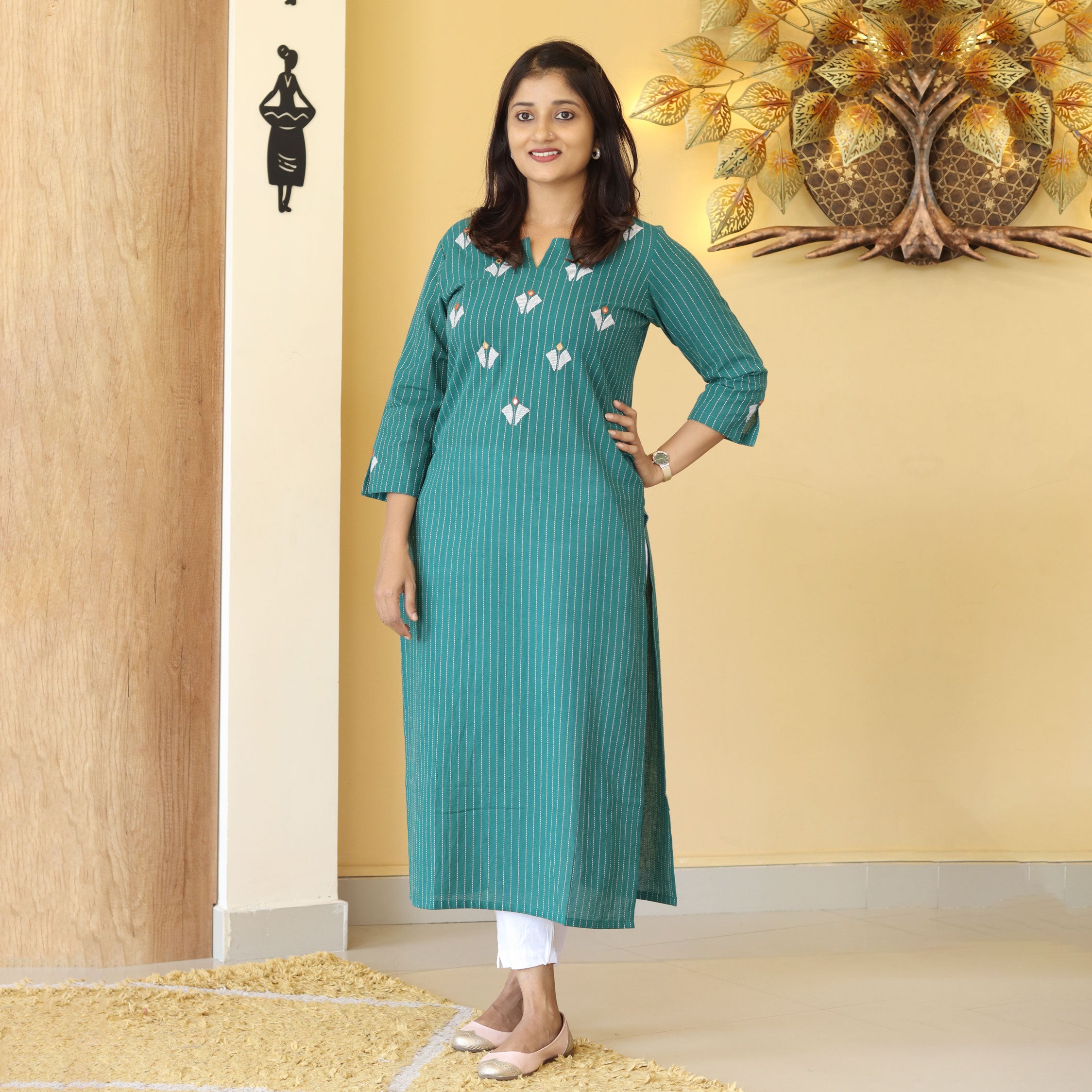 Load image into Gallery viewer, Pure Cotton Kurti-4245