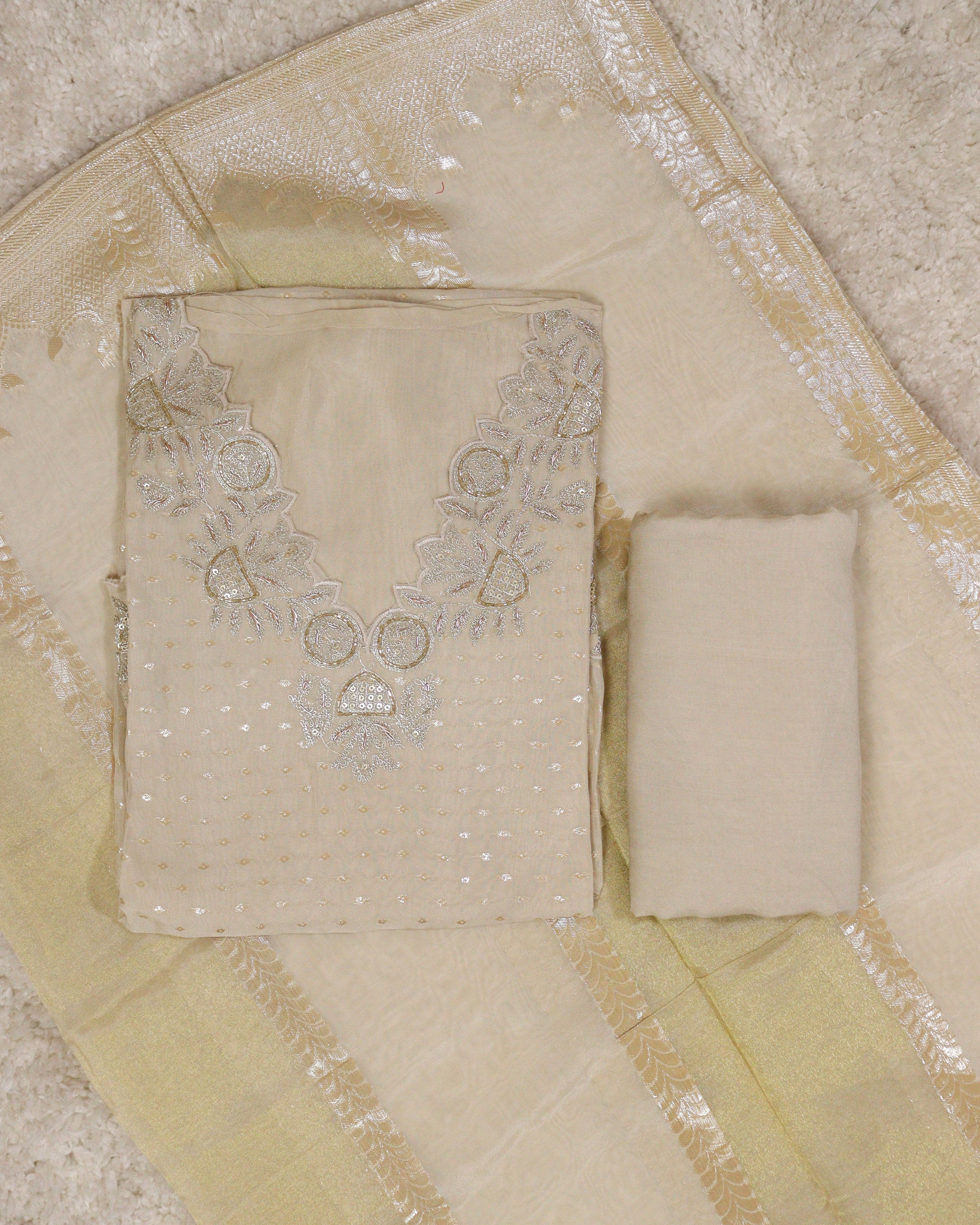 Load image into Gallery viewer, Viscose Organza Unstitched Suit-1618