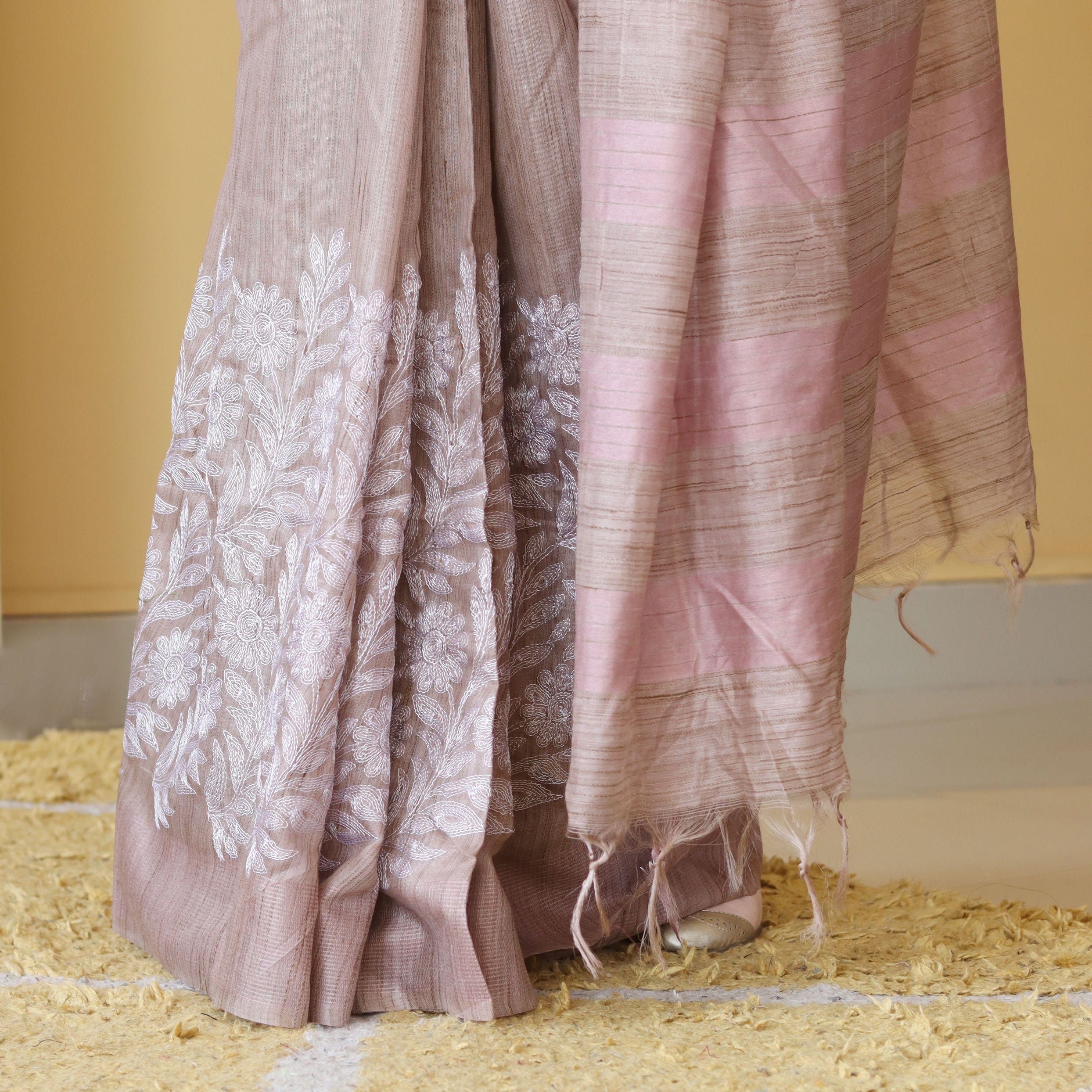 Load image into Gallery viewer, Linen Basuwada Saree (PRE-ORDER) - 4231