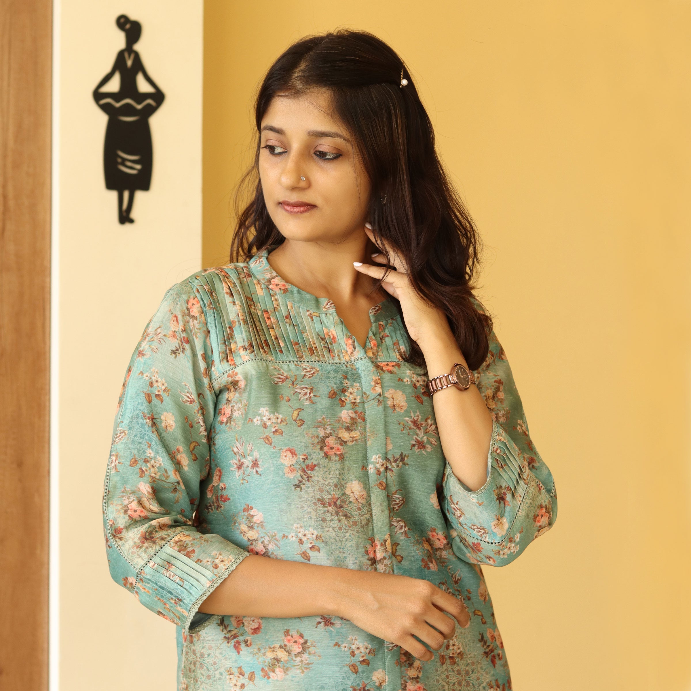 Load image into Gallery viewer, Chanderi Silk Printed Kurti-4127
