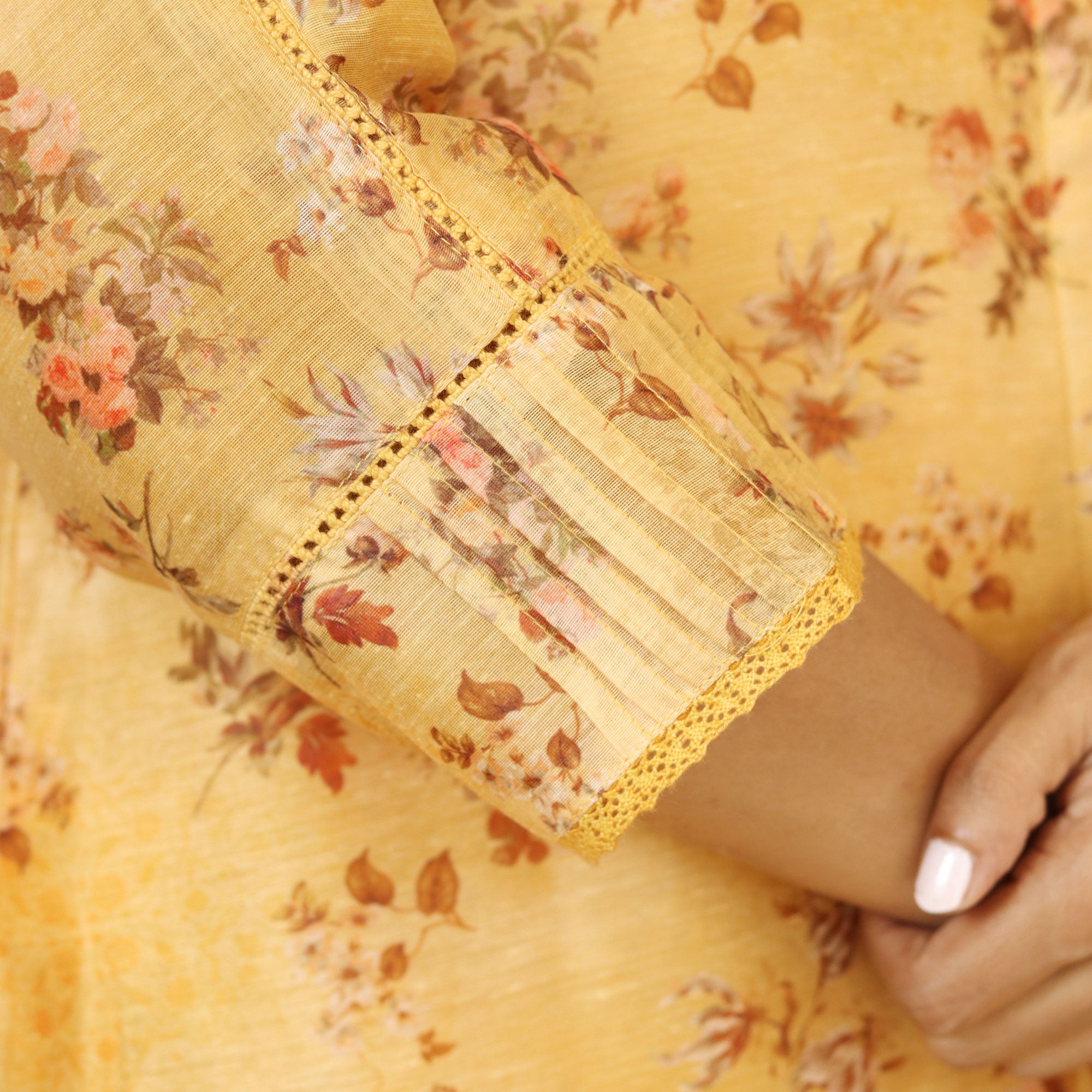 Load image into Gallery viewer, Chanderi Silk Printed Kurti-4127