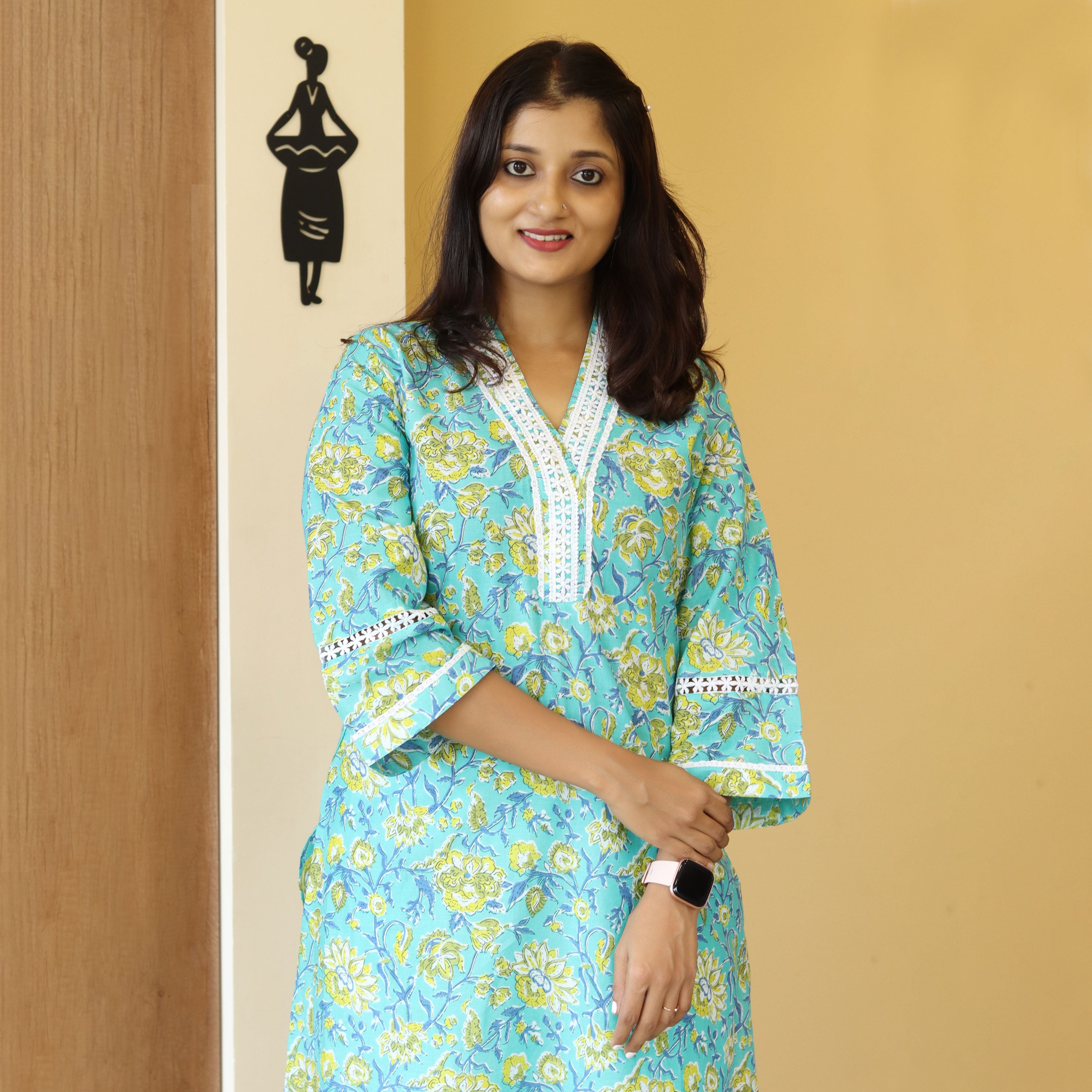 Load image into Gallery viewer, Cotton Printed Kurti-4368