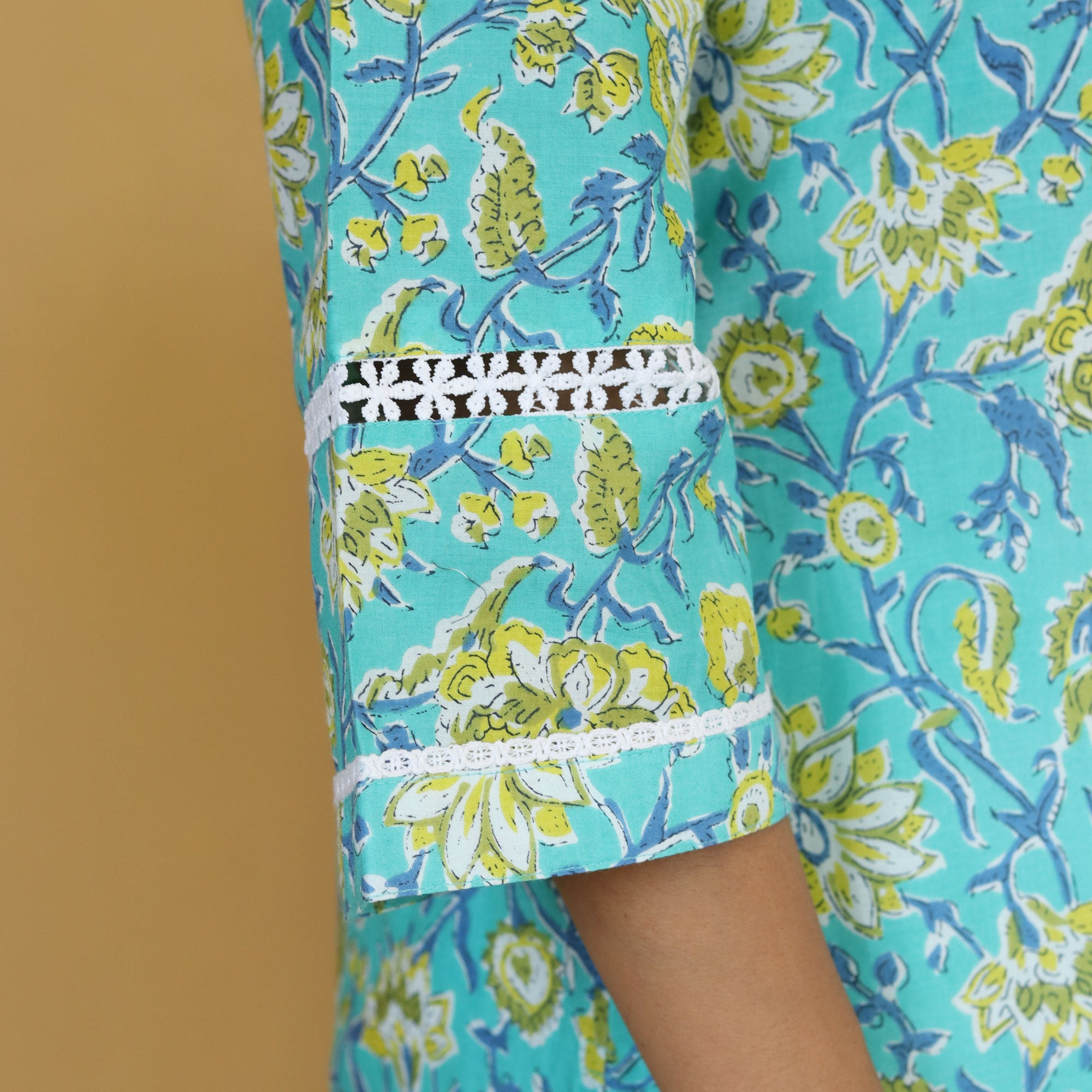 Load image into Gallery viewer, Cotton Printed Kurti-4368