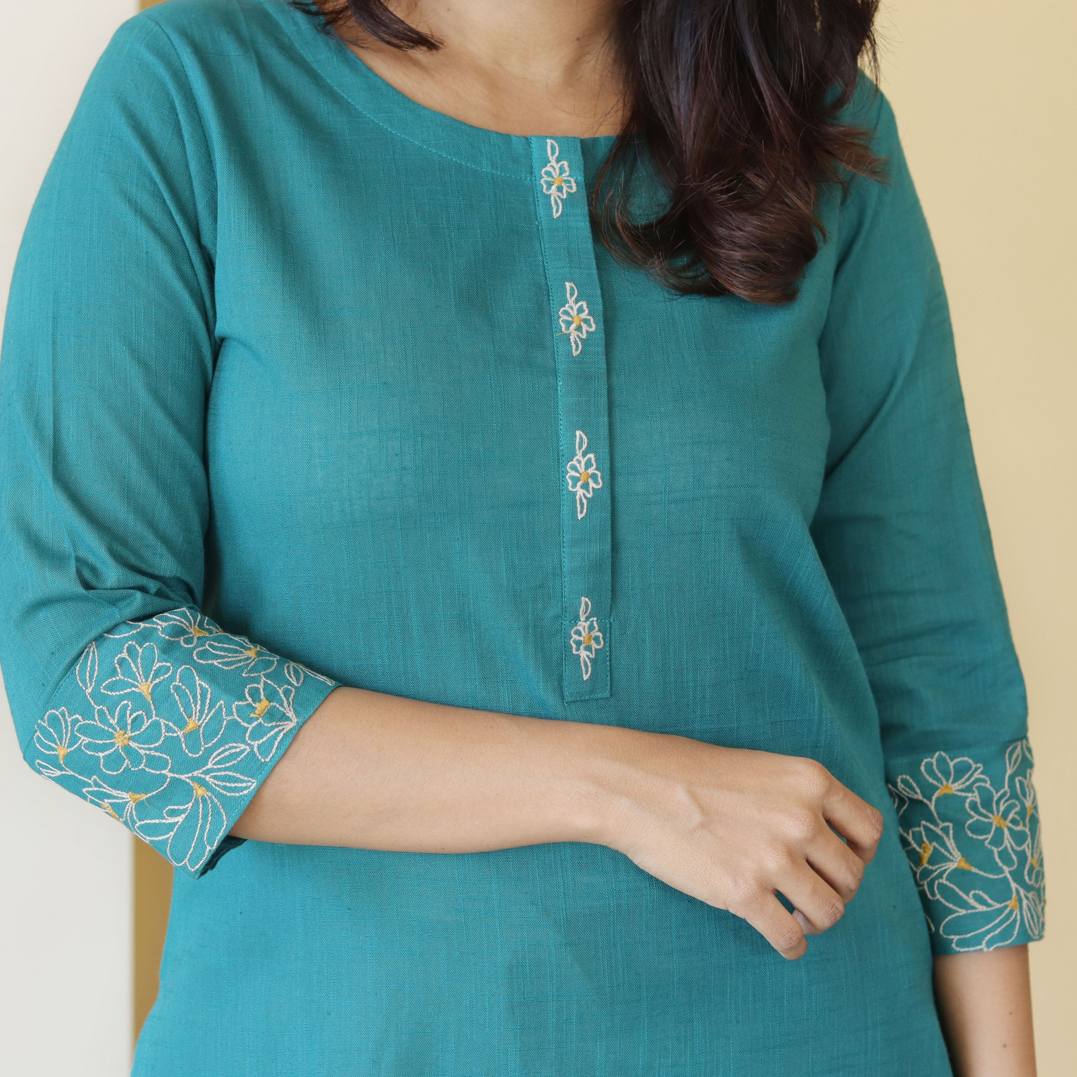 Load image into Gallery viewer, Pure Cotton Kurti-4315