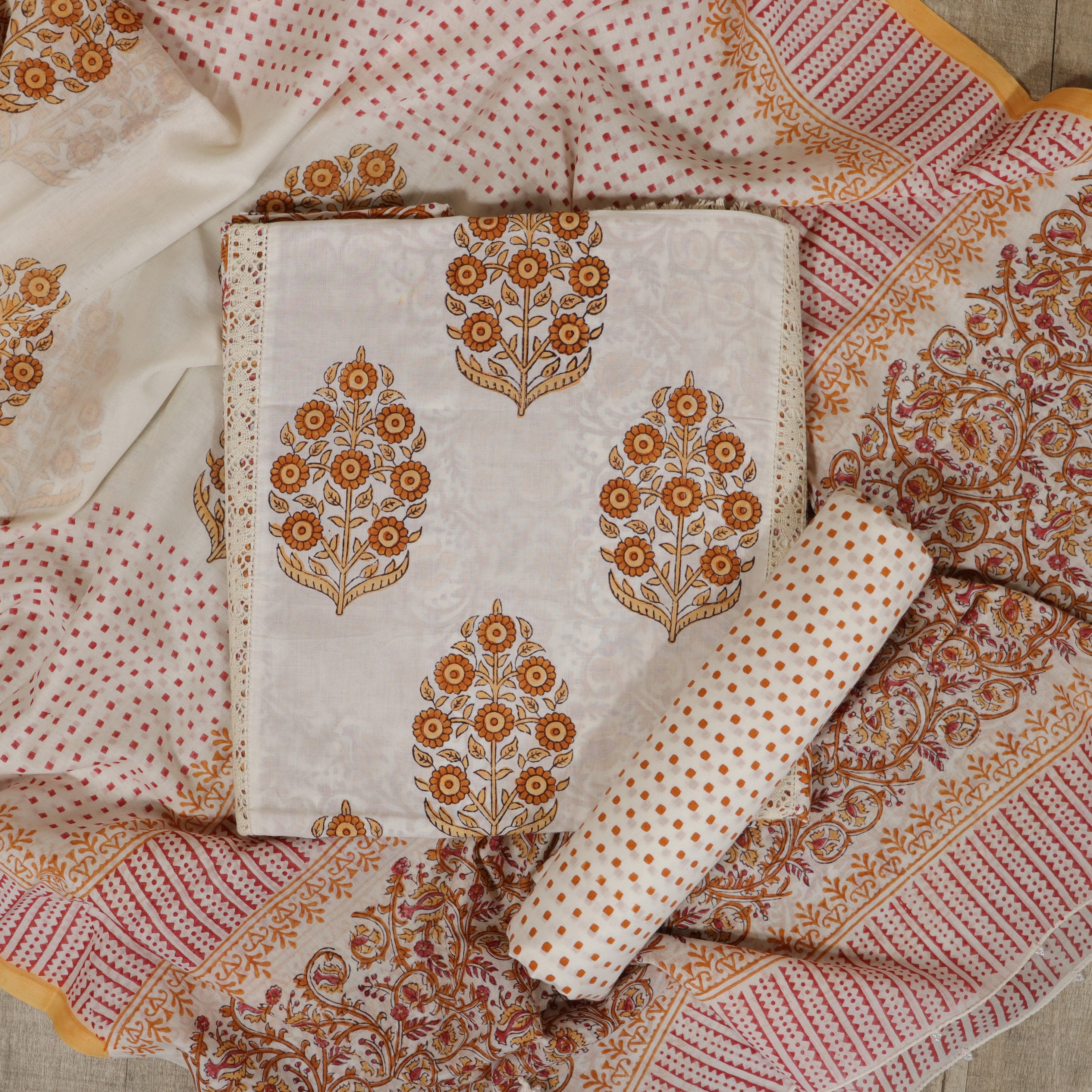 Load image into Gallery viewer, PURE COTTON UNSTITCHED SUIT-4473