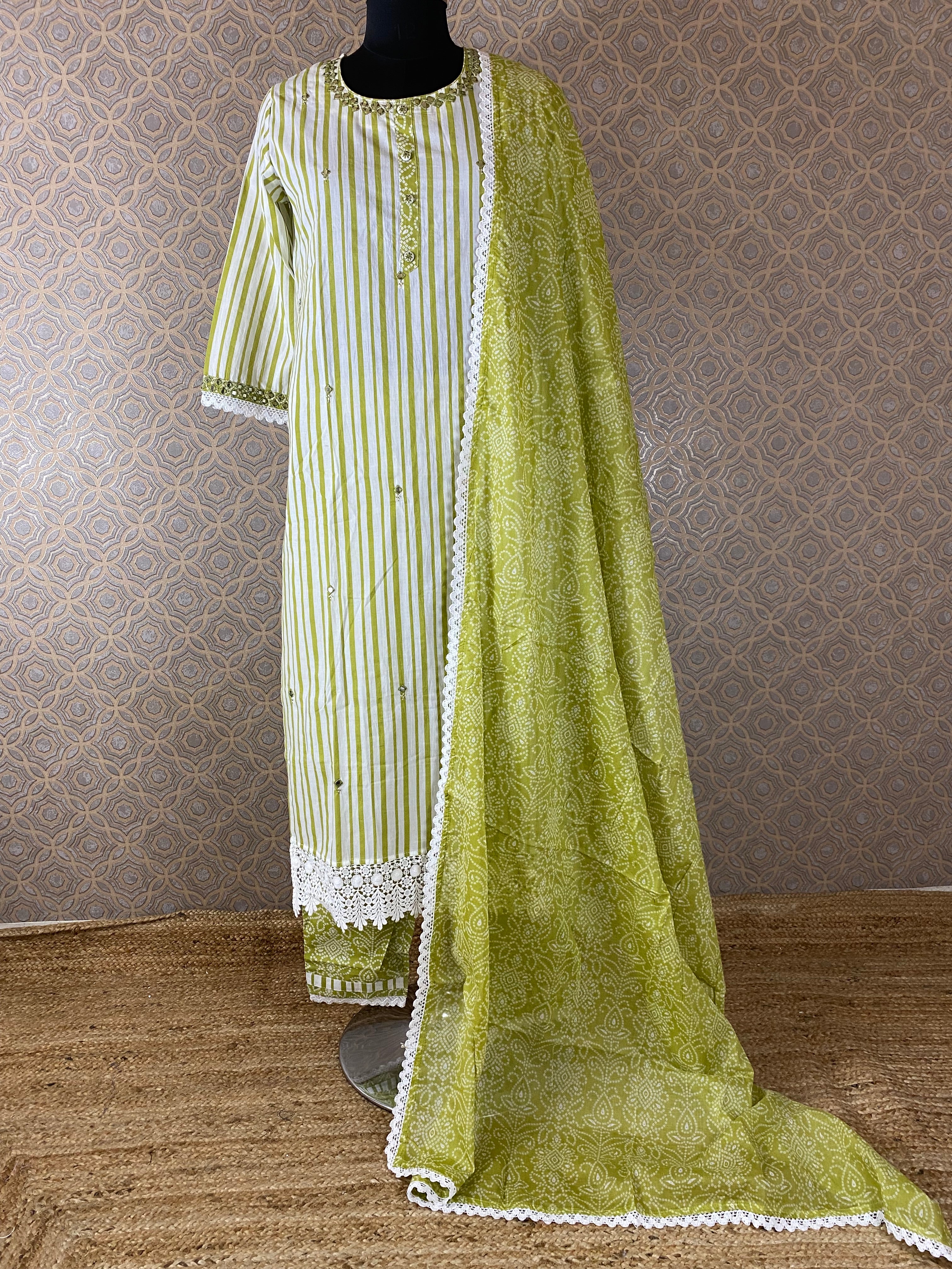 Load image into Gallery viewer, Jaipur Cotton Stitched Suit 2224