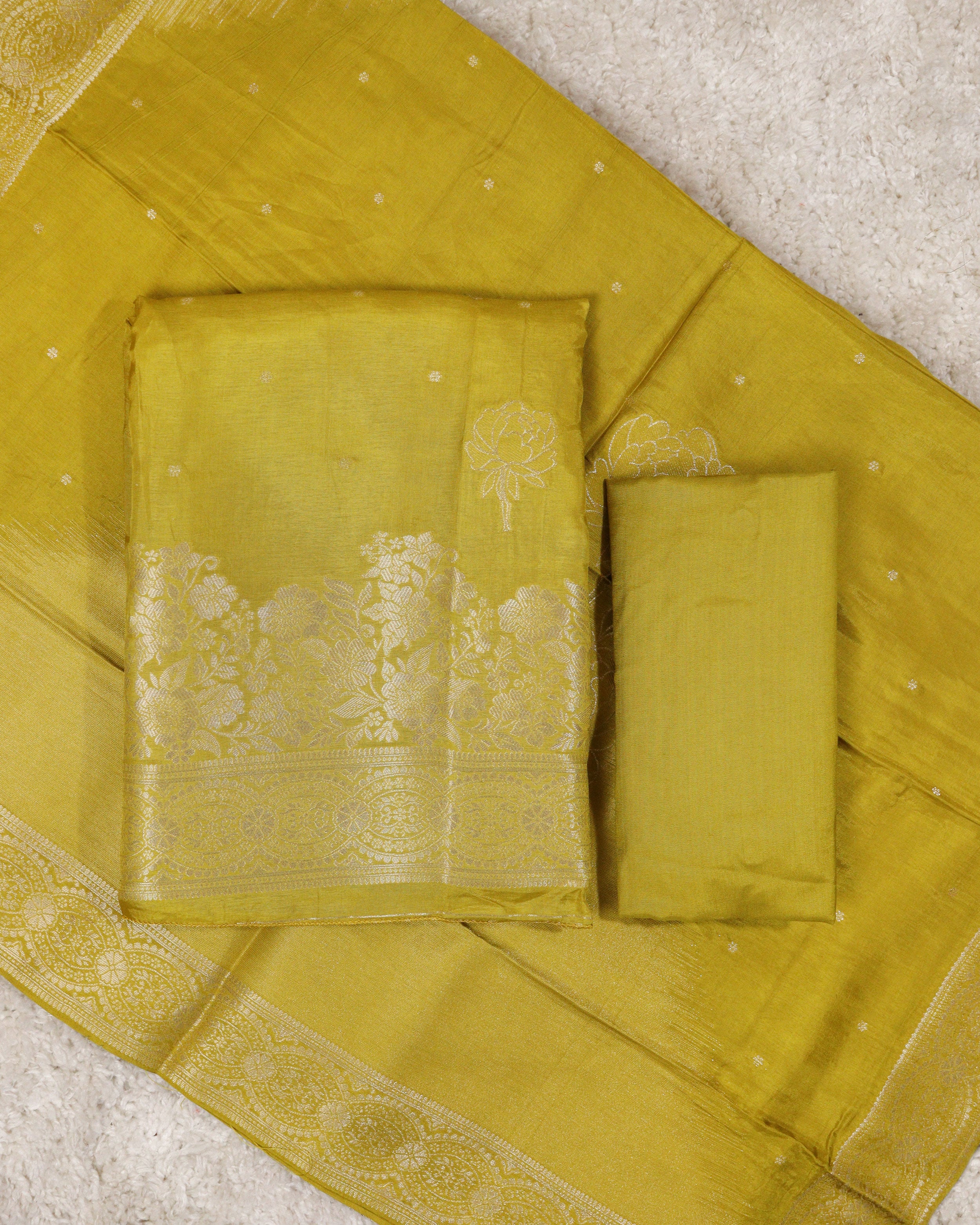 Load image into Gallery viewer, Banarasi Unstitched Suit-1959