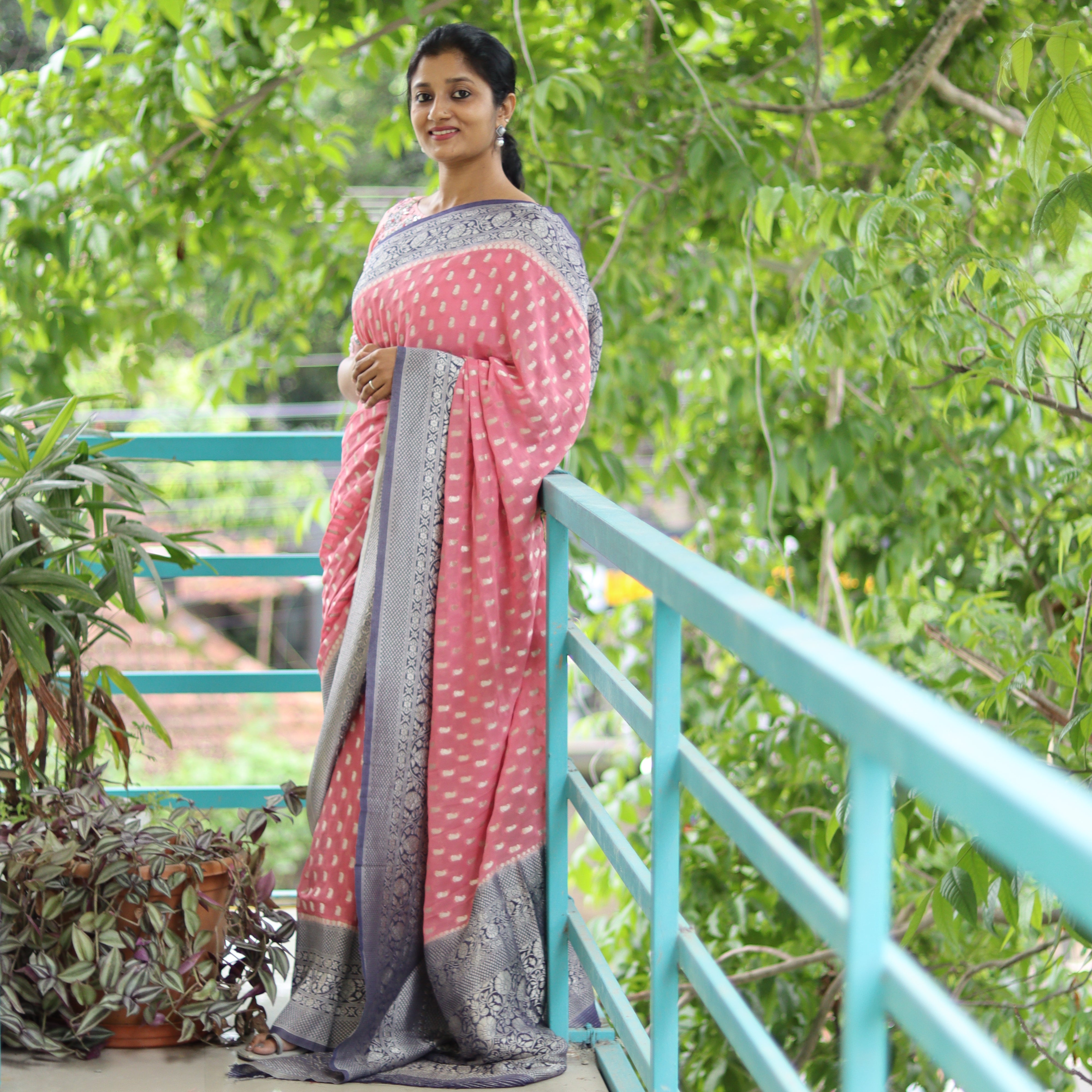 Load image into Gallery viewer, Banarasi Weaved Khaddi Georgette Saree- 3559