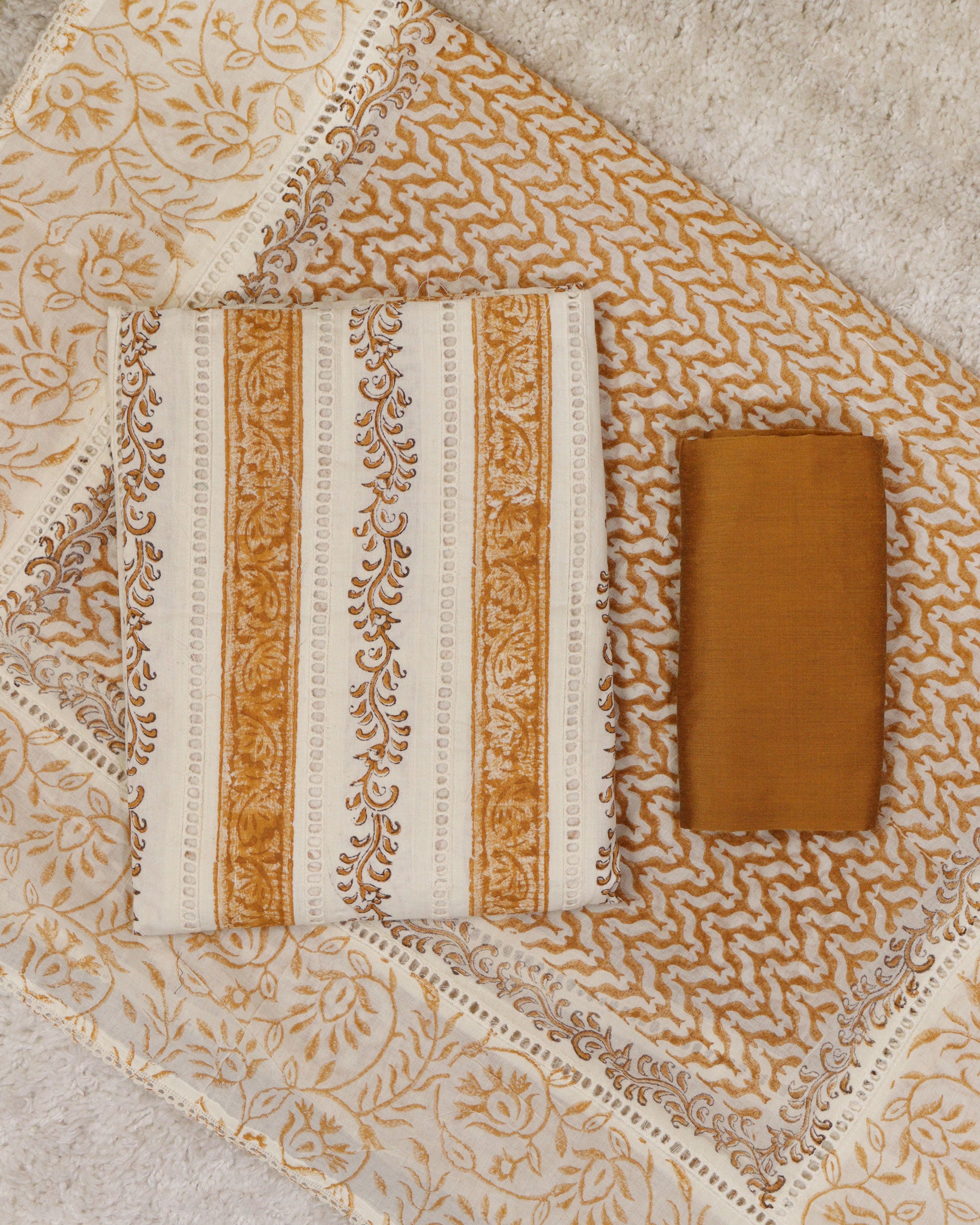 Load image into Gallery viewer, Pure Cotton Unstitched Suit-2095