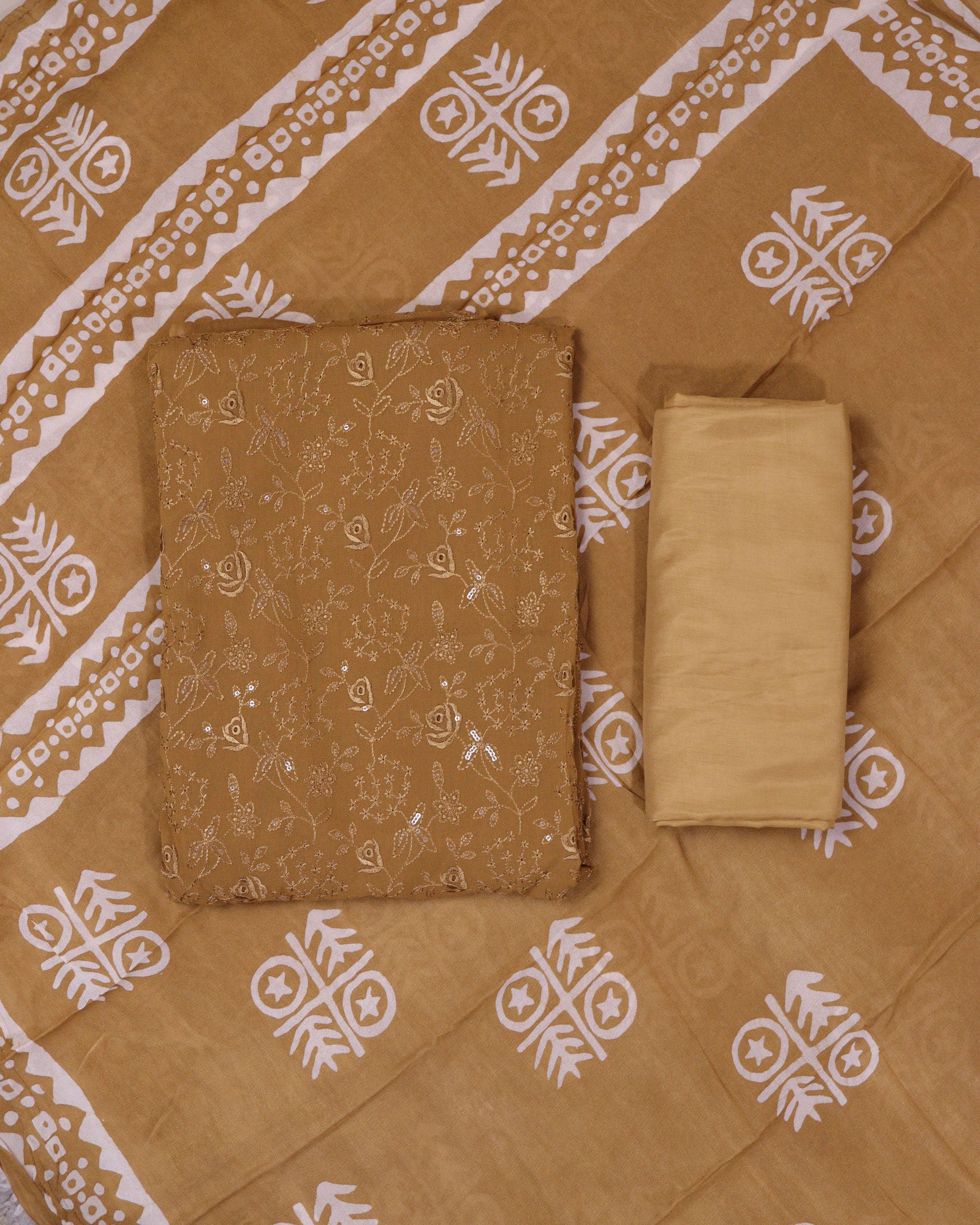 Load image into Gallery viewer, Viscose Georgette Unstitched Suit-2086