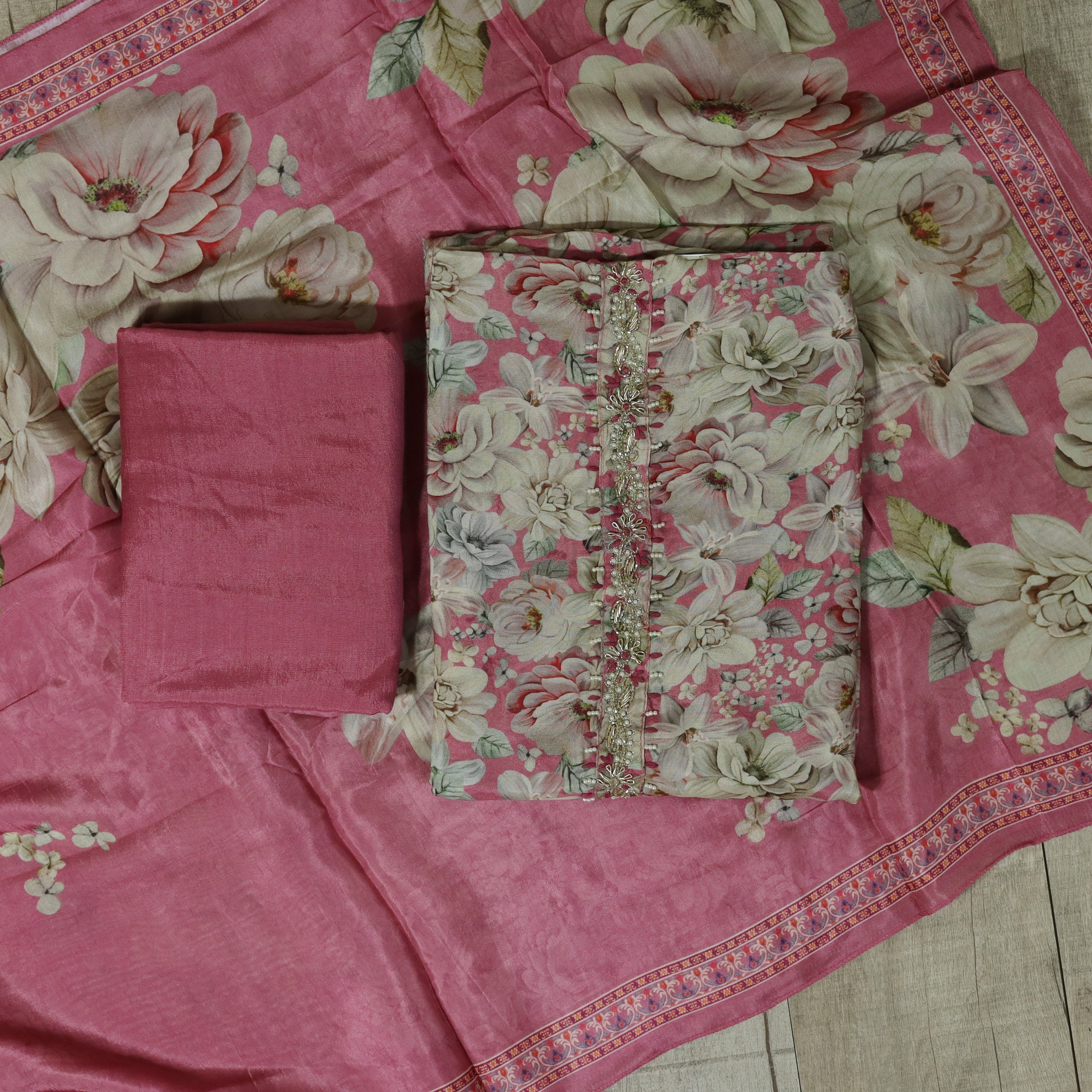 Load image into Gallery viewer, muslin silk unstitched suit-4576