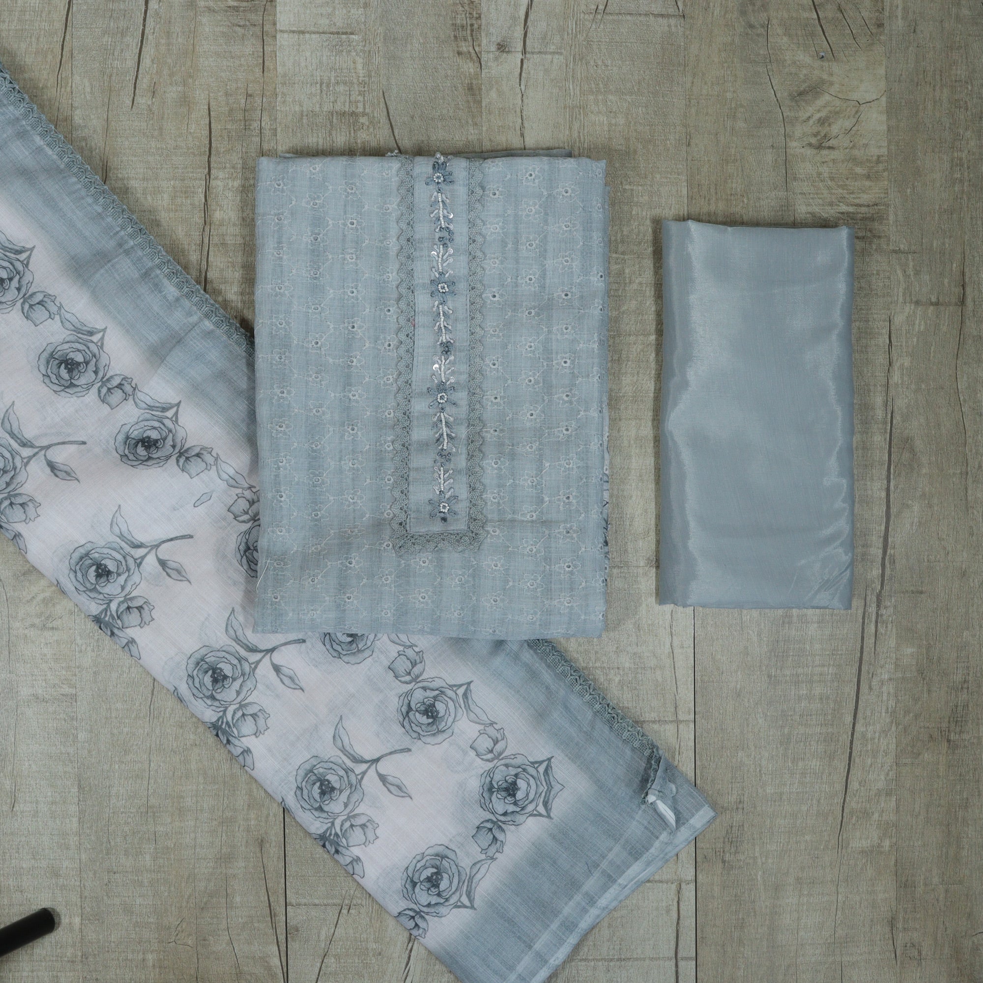 Load image into Gallery viewer, Linen cotton unstitched suit-4600