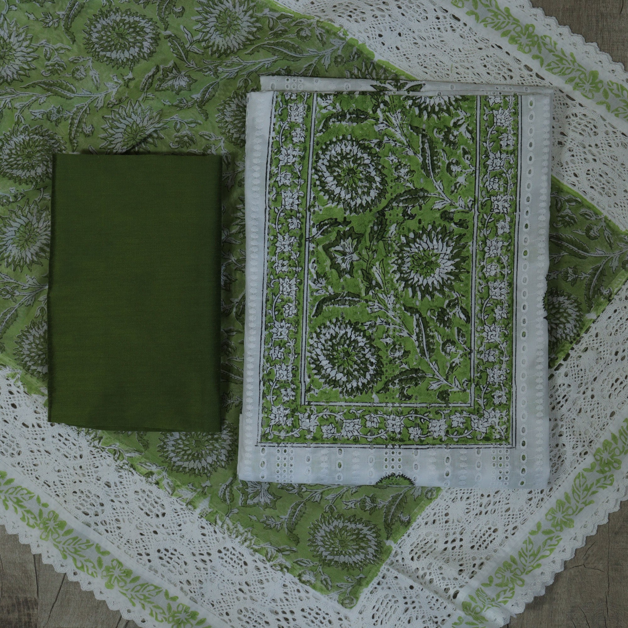 Load image into Gallery viewer, pure cotton unstitched suit-4271