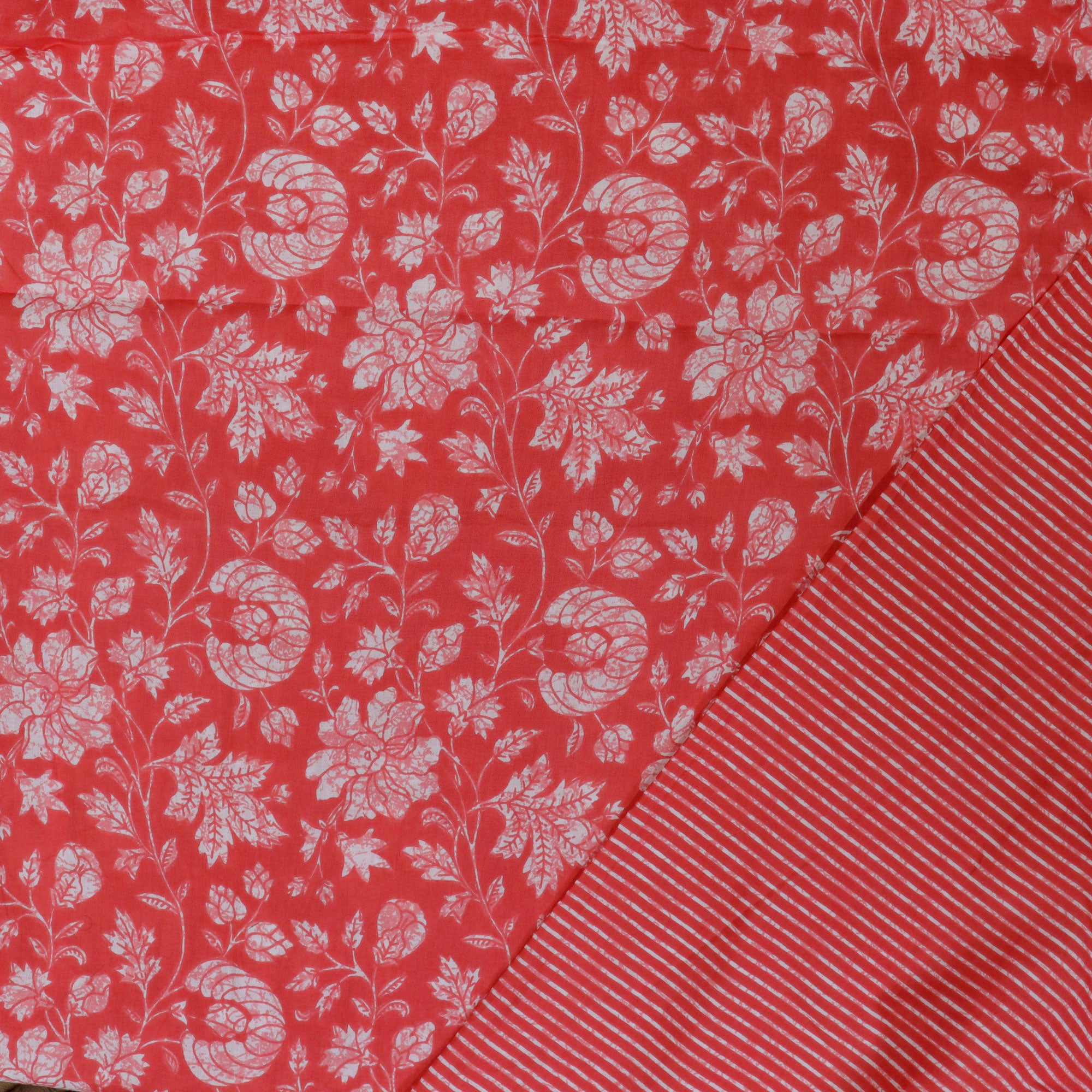 Load image into Gallery viewer, Pure Cotton Kurti Set-4676(pre-order)