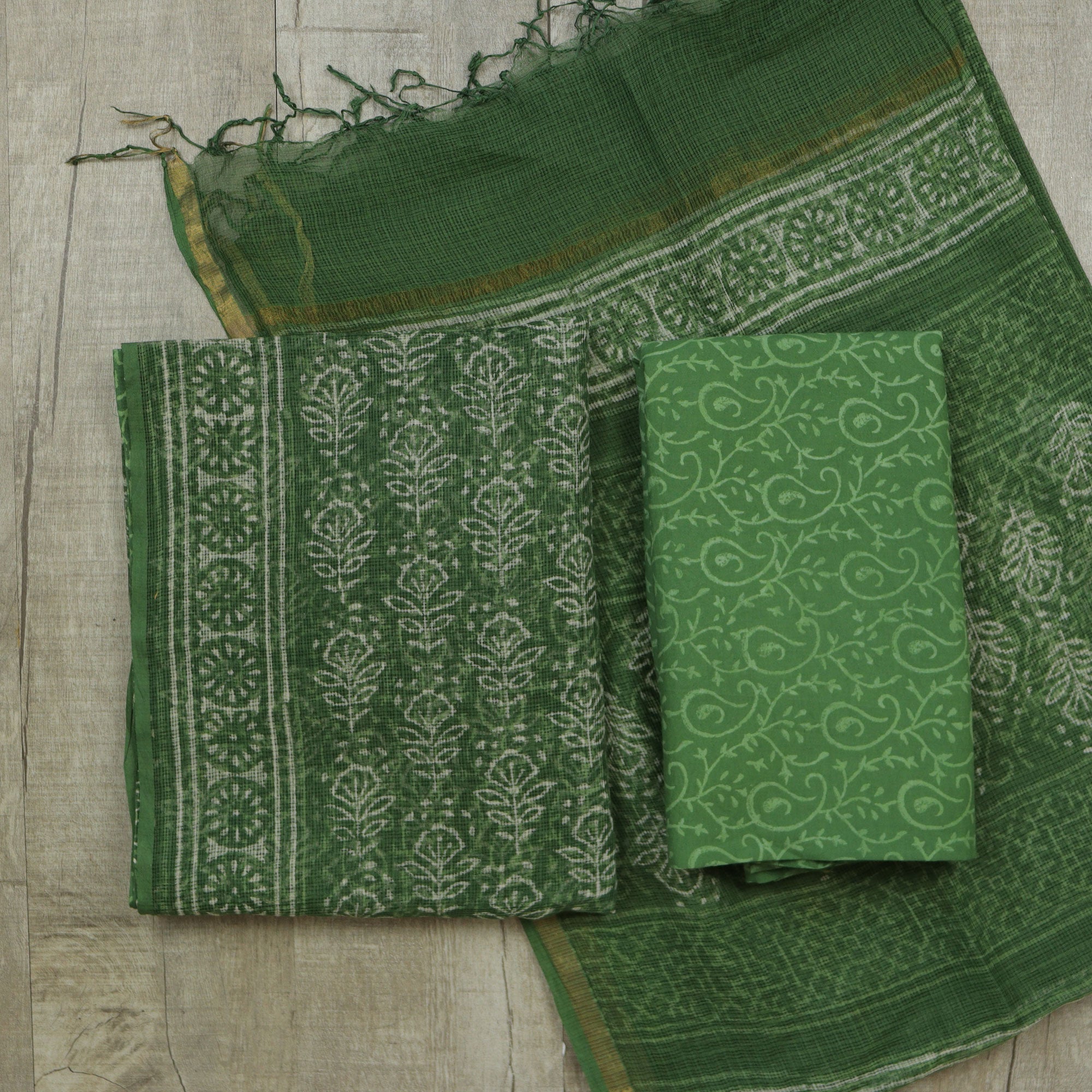 Load image into Gallery viewer, Kotta Cotton Unstitched Suit - 4725