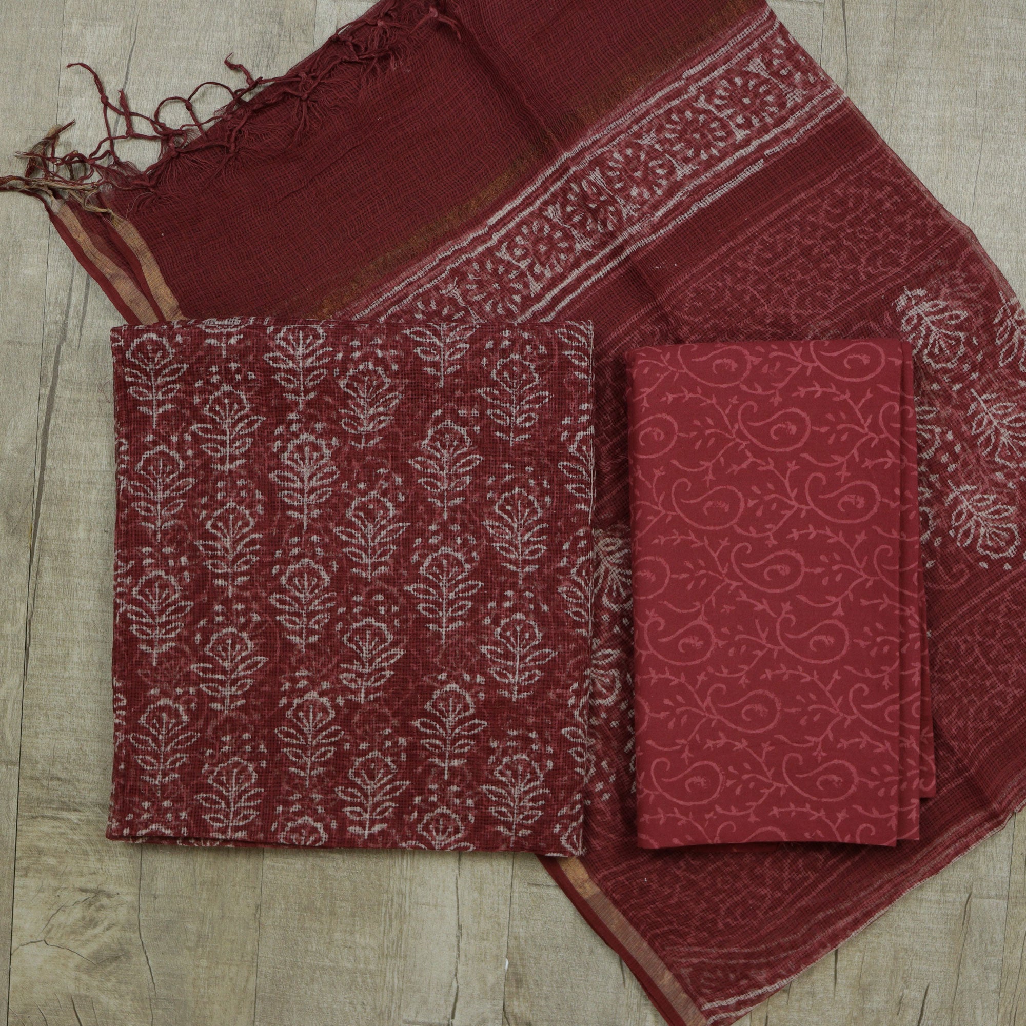 Load image into Gallery viewer, Kotta Cotton Unstitched Suit - 4725