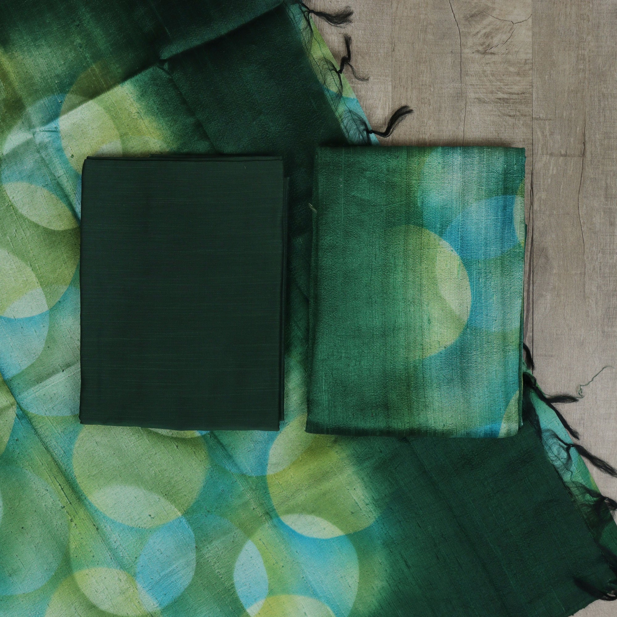 Load image into Gallery viewer, Pure Raw Silk Unstitched Suit- 4774