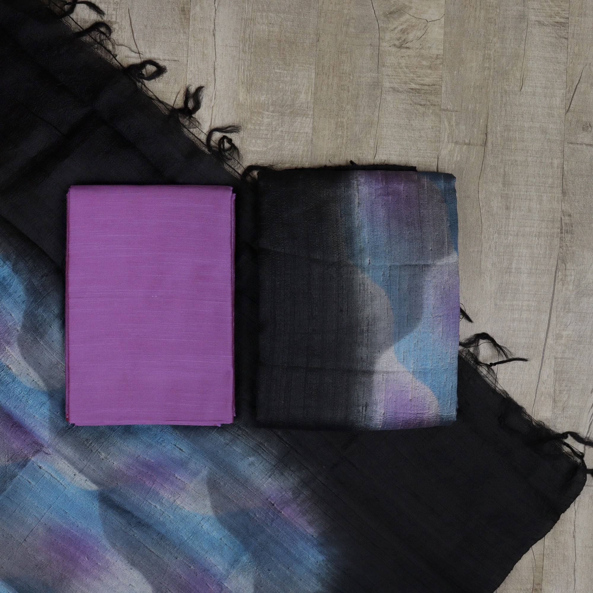 Load image into Gallery viewer, Pure Raw Silk Unstitched Suit- 4774