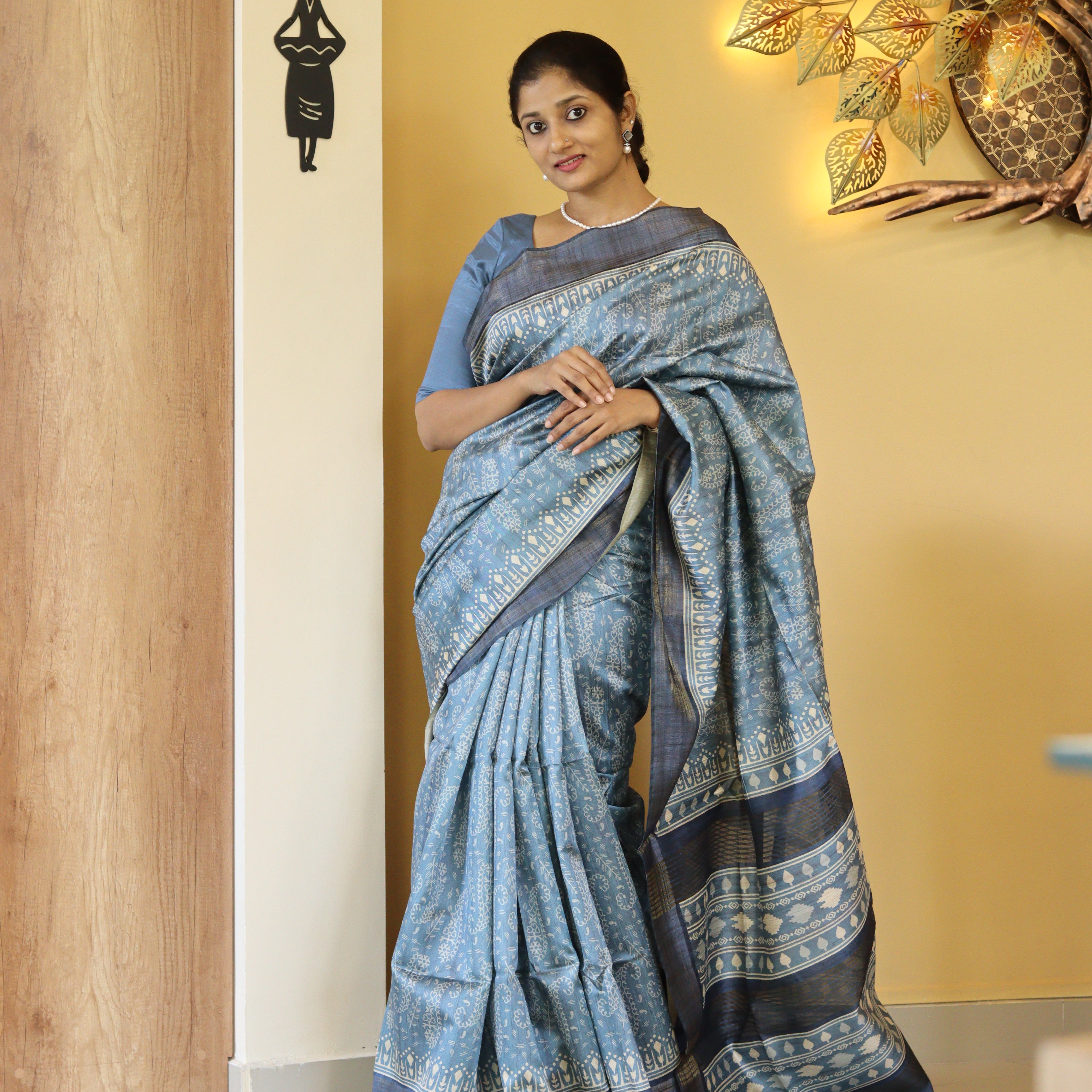 Load image into Gallery viewer, Semi Tussar Ghicha Silk Saree-3584- Pre order