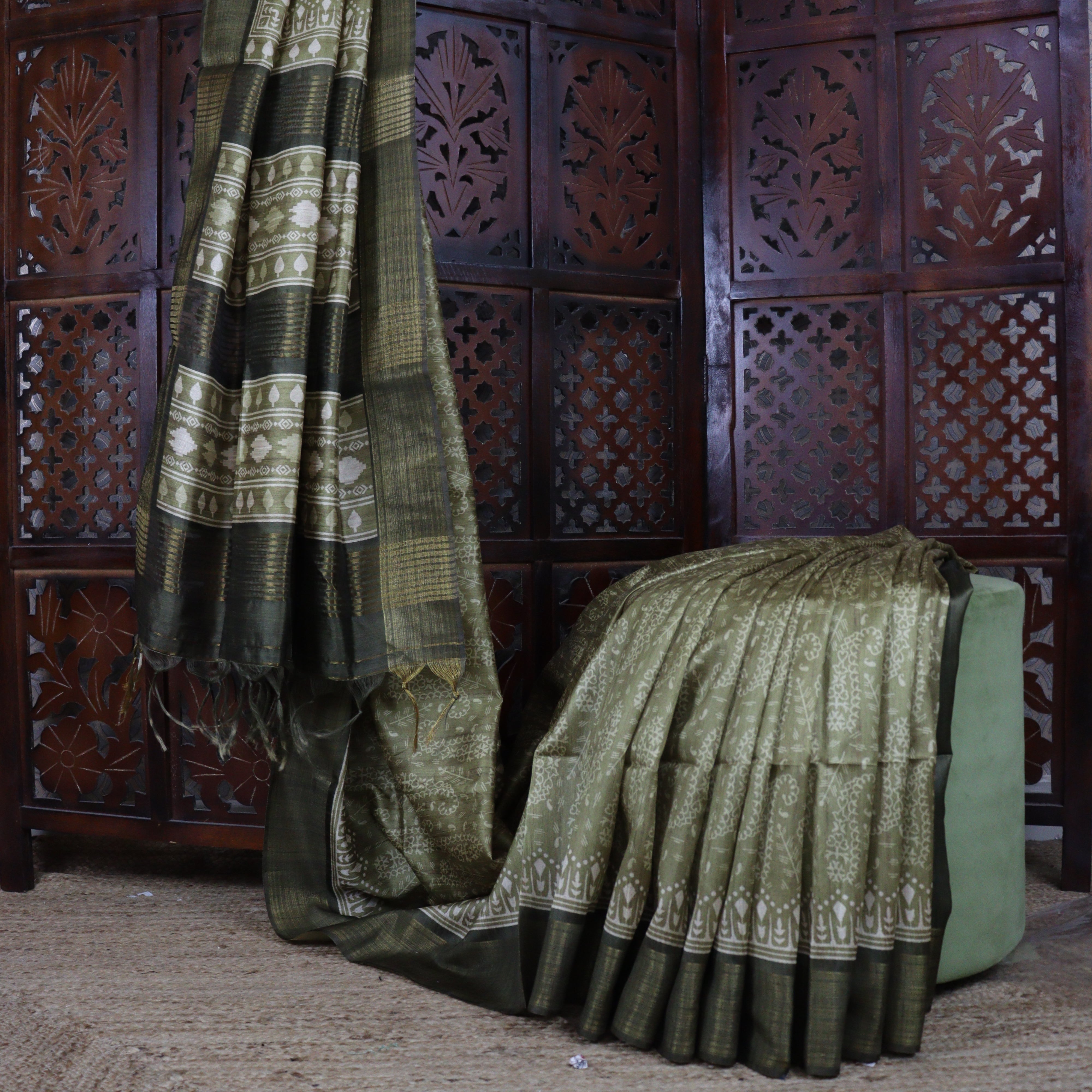 Load image into Gallery viewer, Semi Tussar Ghicha Silk Saree-3584- Pre order