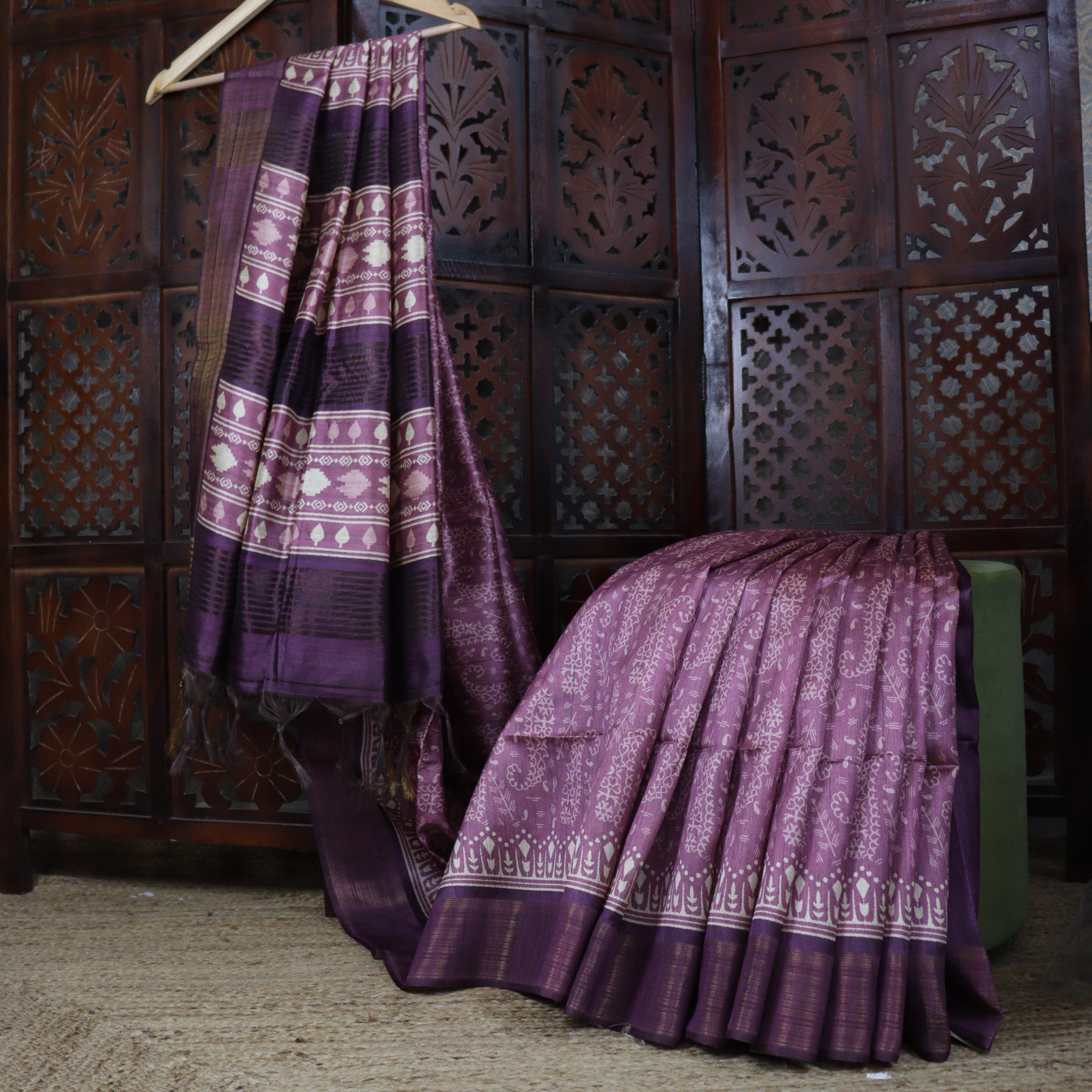 Load image into Gallery viewer, Semi Tussar Ghicha Silk Saree-3584- Pre order
