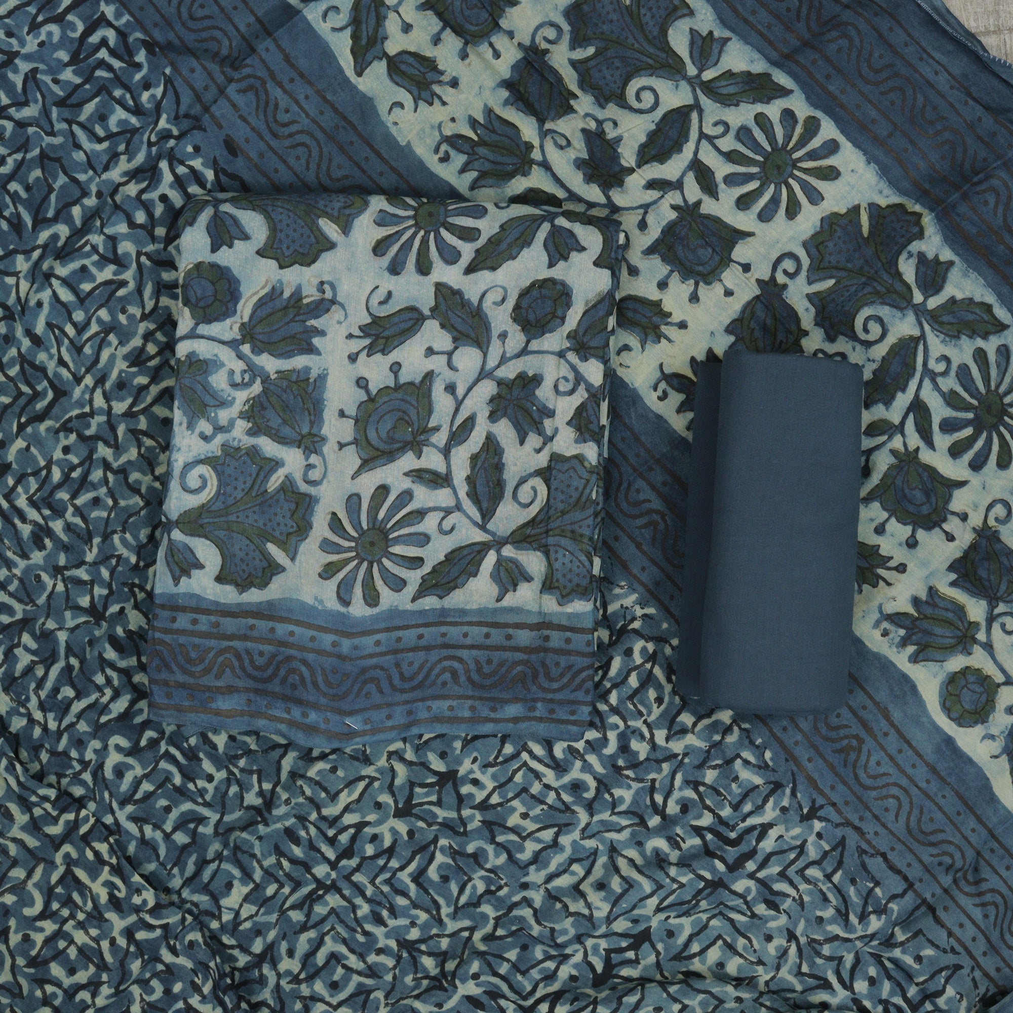 Load image into Gallery viewer, Modal Muslin Silk Unstitched Suit-4927