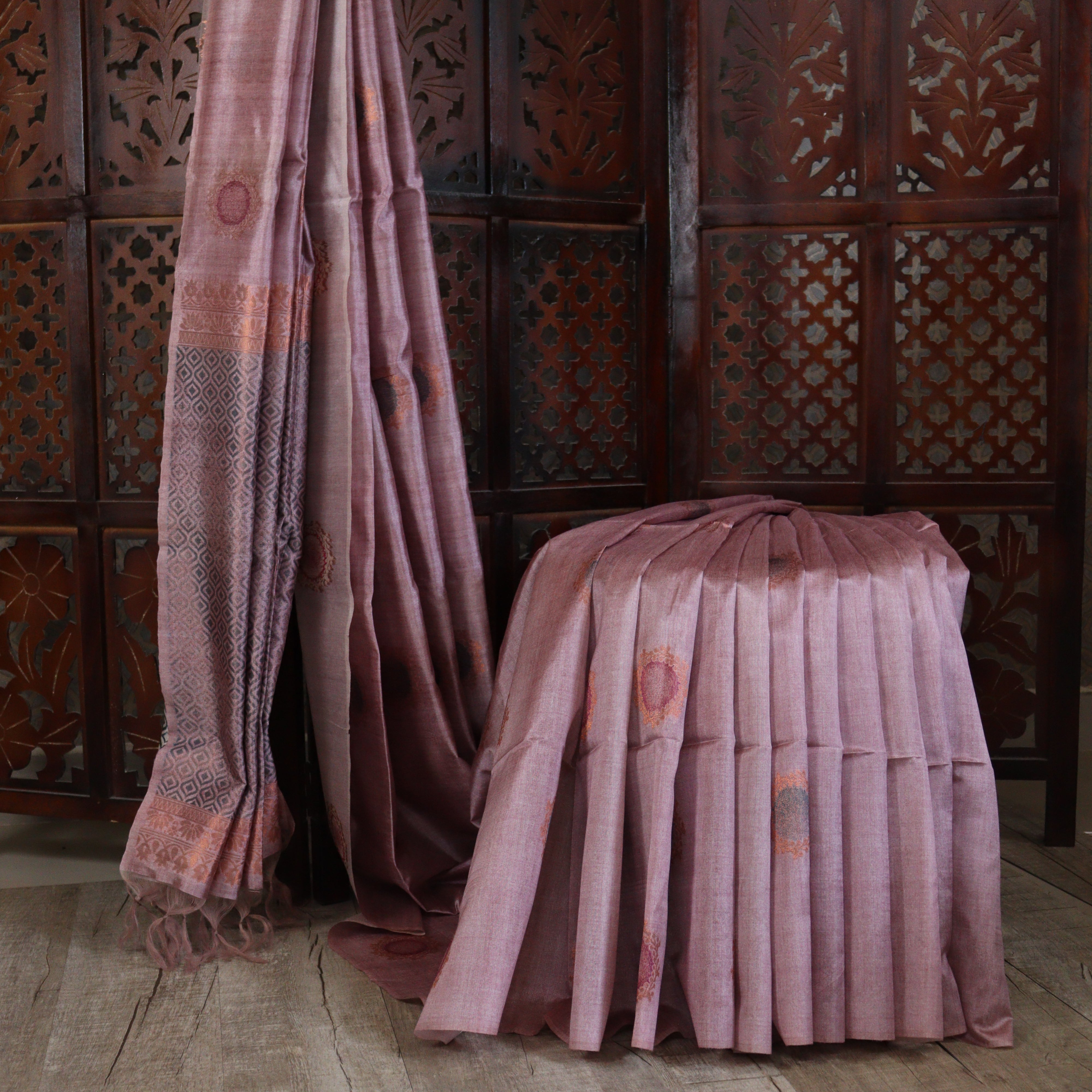 Load image into Gallery viewer, Semi Tussar Silk Saree- 3586