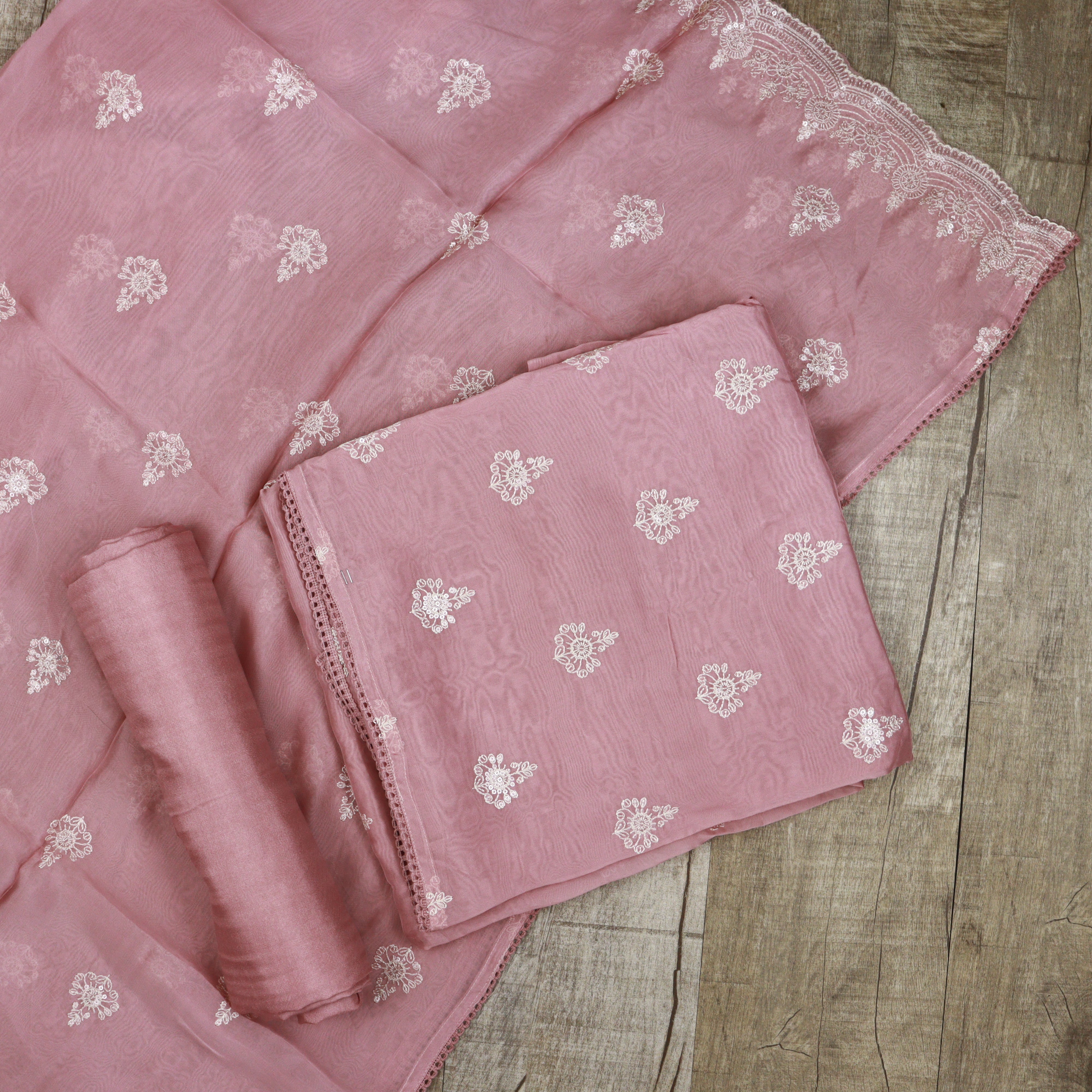 Load image into Gallery viewer, Pure Viscose Organza Embroidery Suit-3670