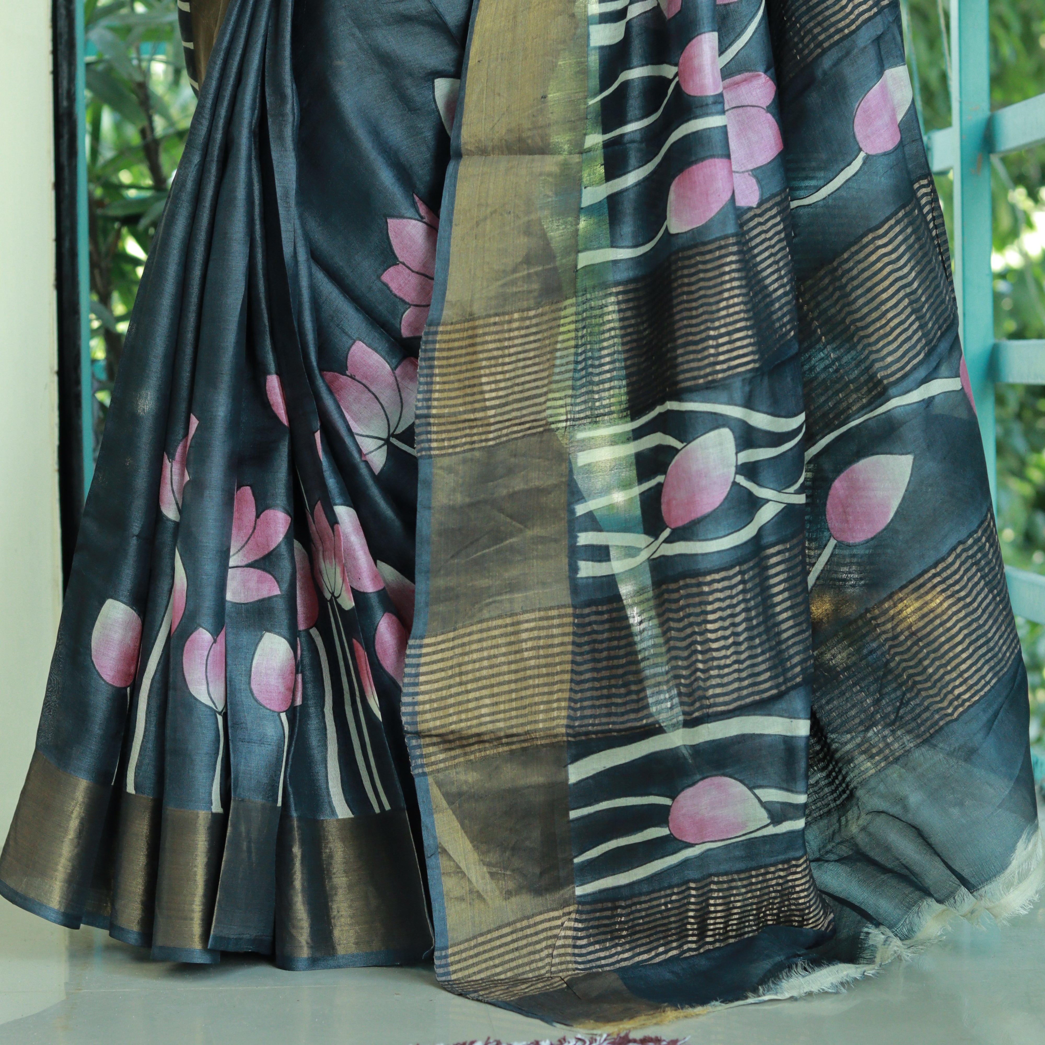Load image into Gallery viewer, Hand Painted Tussar Silk Saree-3541 Pre-Booking