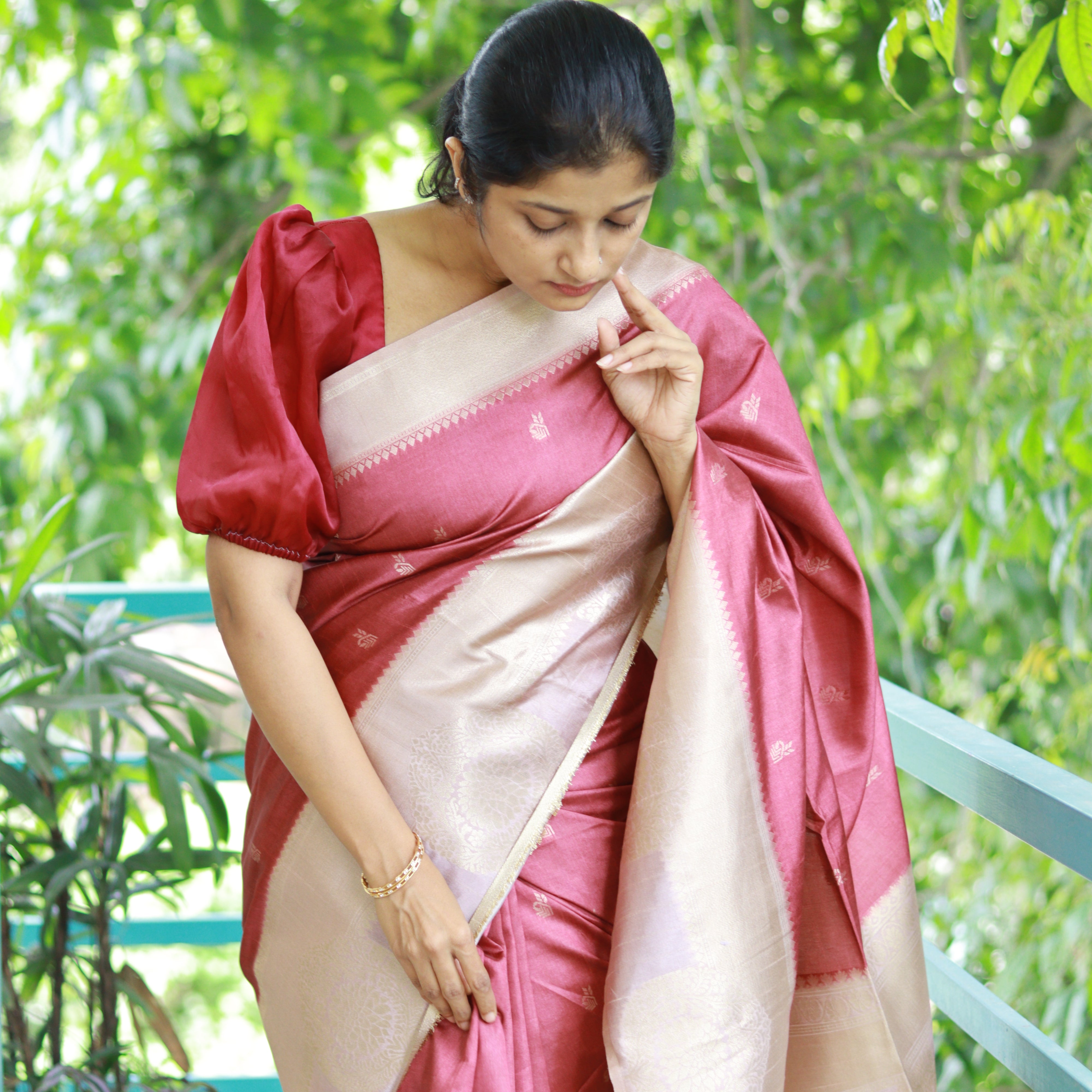 Load image into Gallery viewer, Zari Weaved Semi Tussar Silk Saree-3589