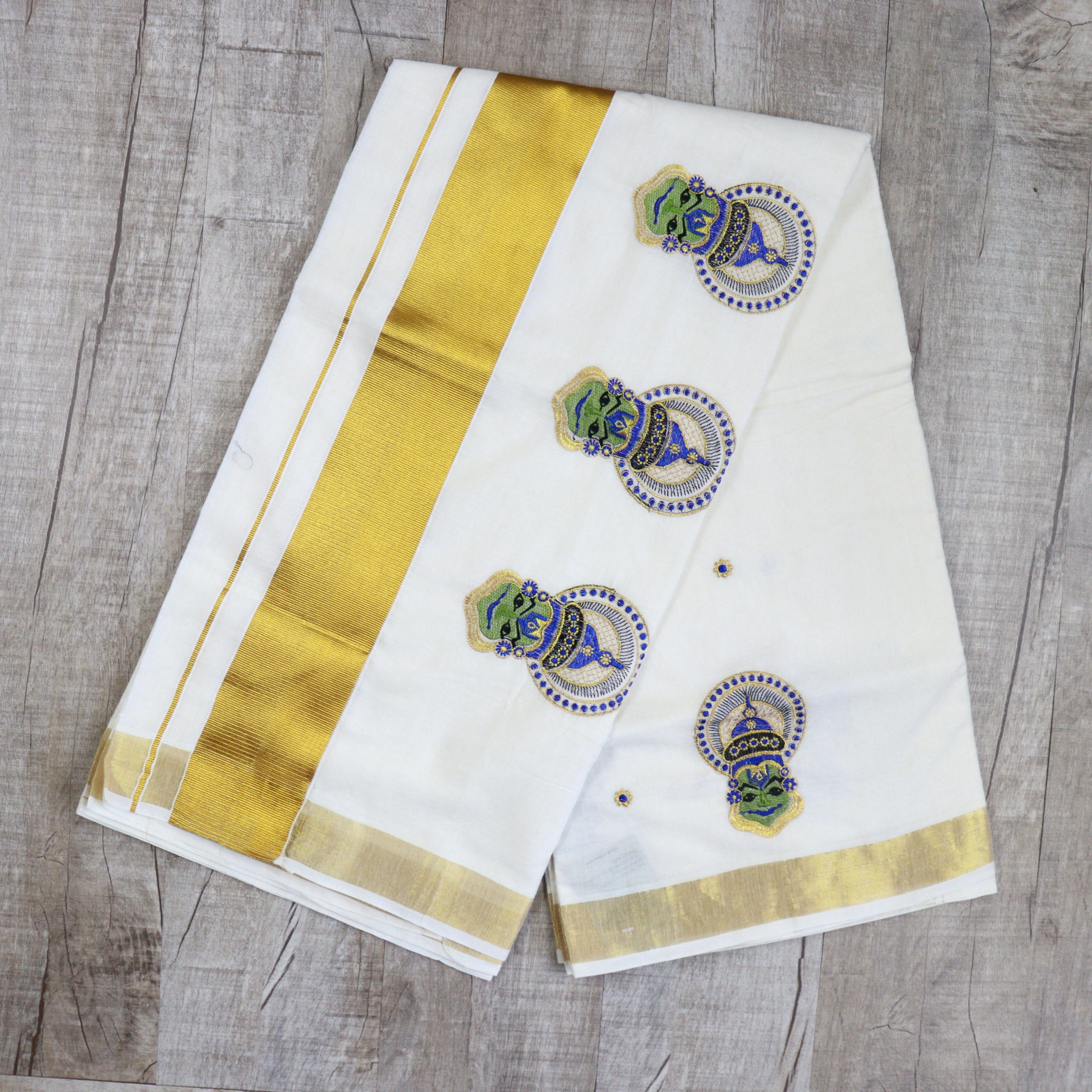 Load image into Gallery viewer, Kathakali Embroidery Kerala Saree - 3712