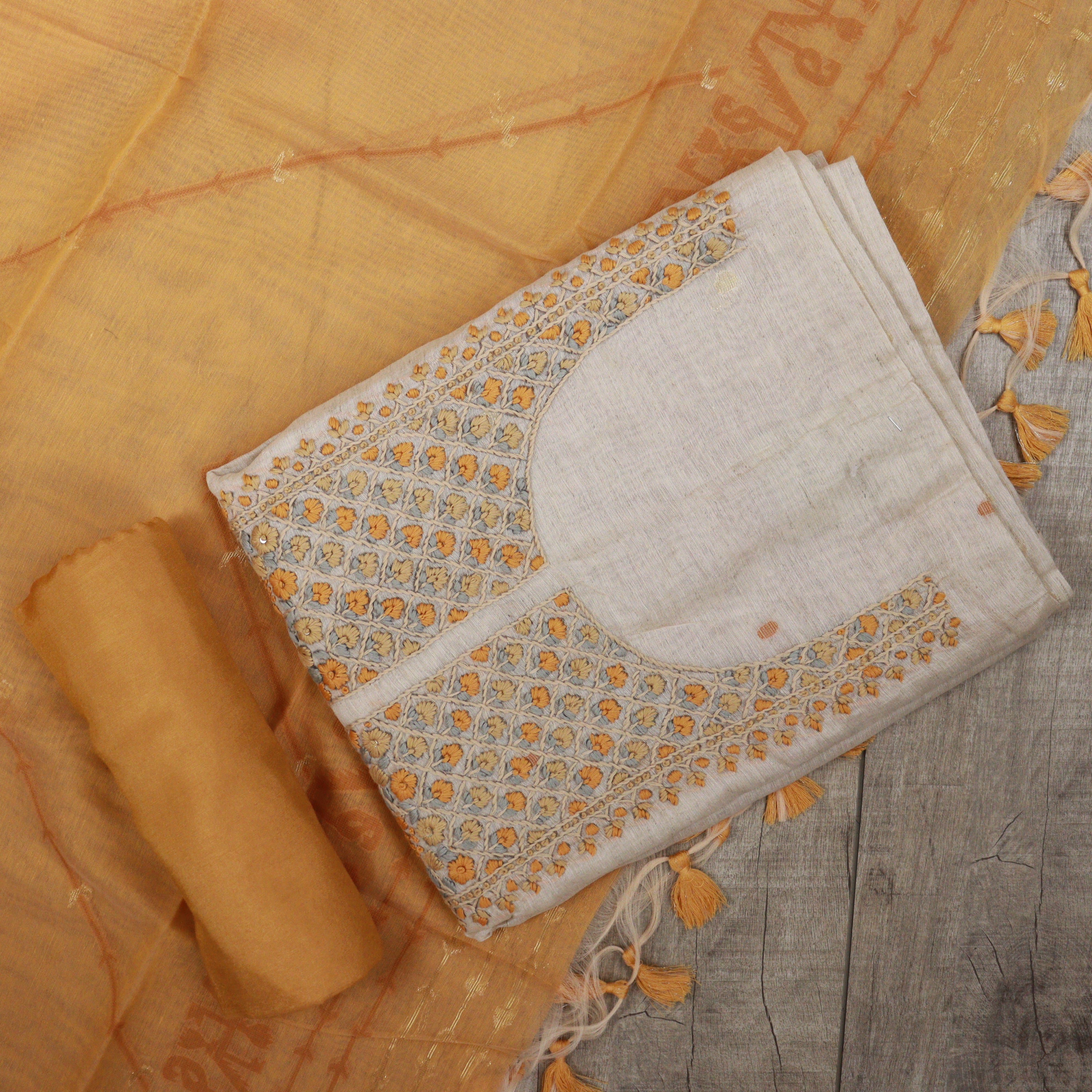 Load image into Gallery viewer, Chanderi Silk jamdani Unstitched suit - 3745