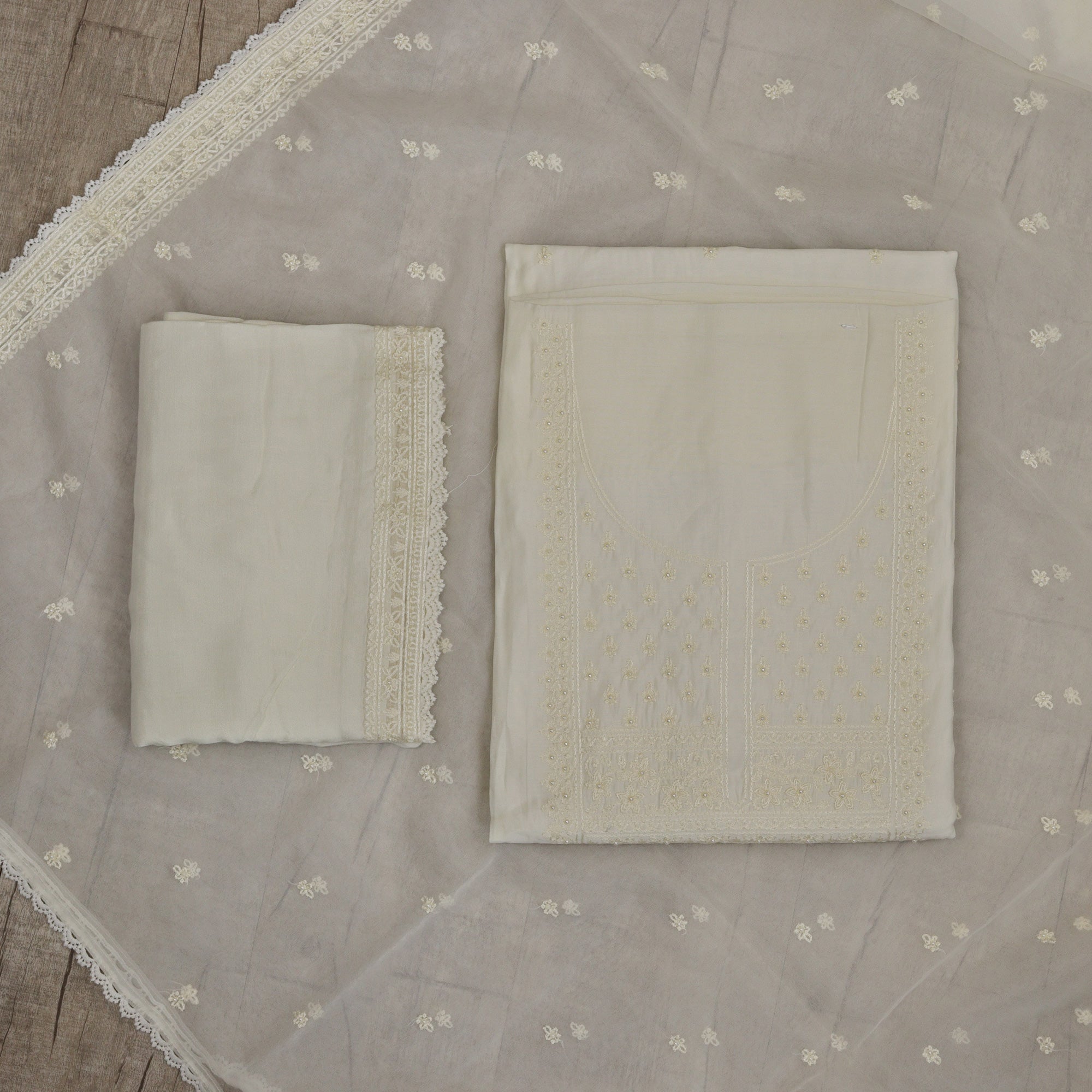 Load image into Gallery viewer, CHANDERI SILK UNSTITCHED SUIT -4982